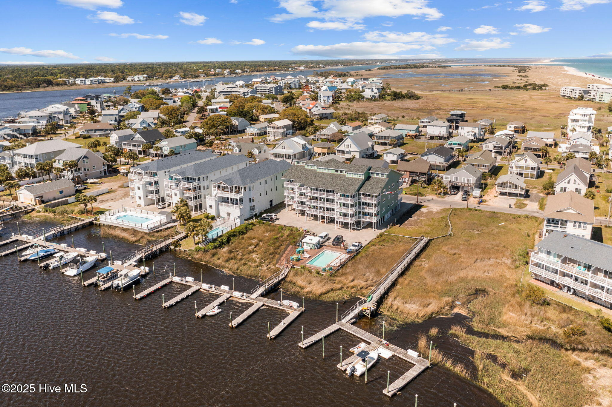 111 Florida Avenue UNIT Apt 3, Carolina Beach, NC, 28428