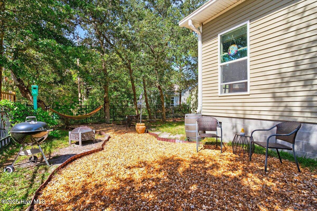 100534389 | Photo 34