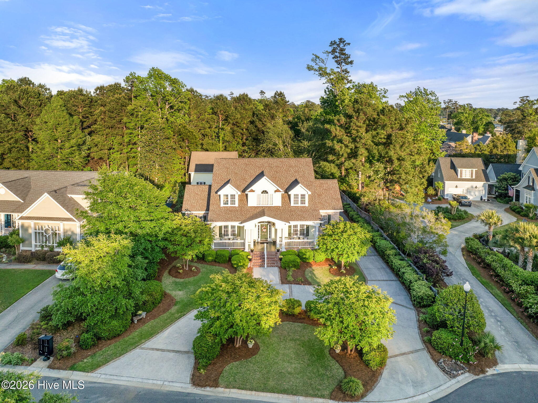 100570394 | Photo 90