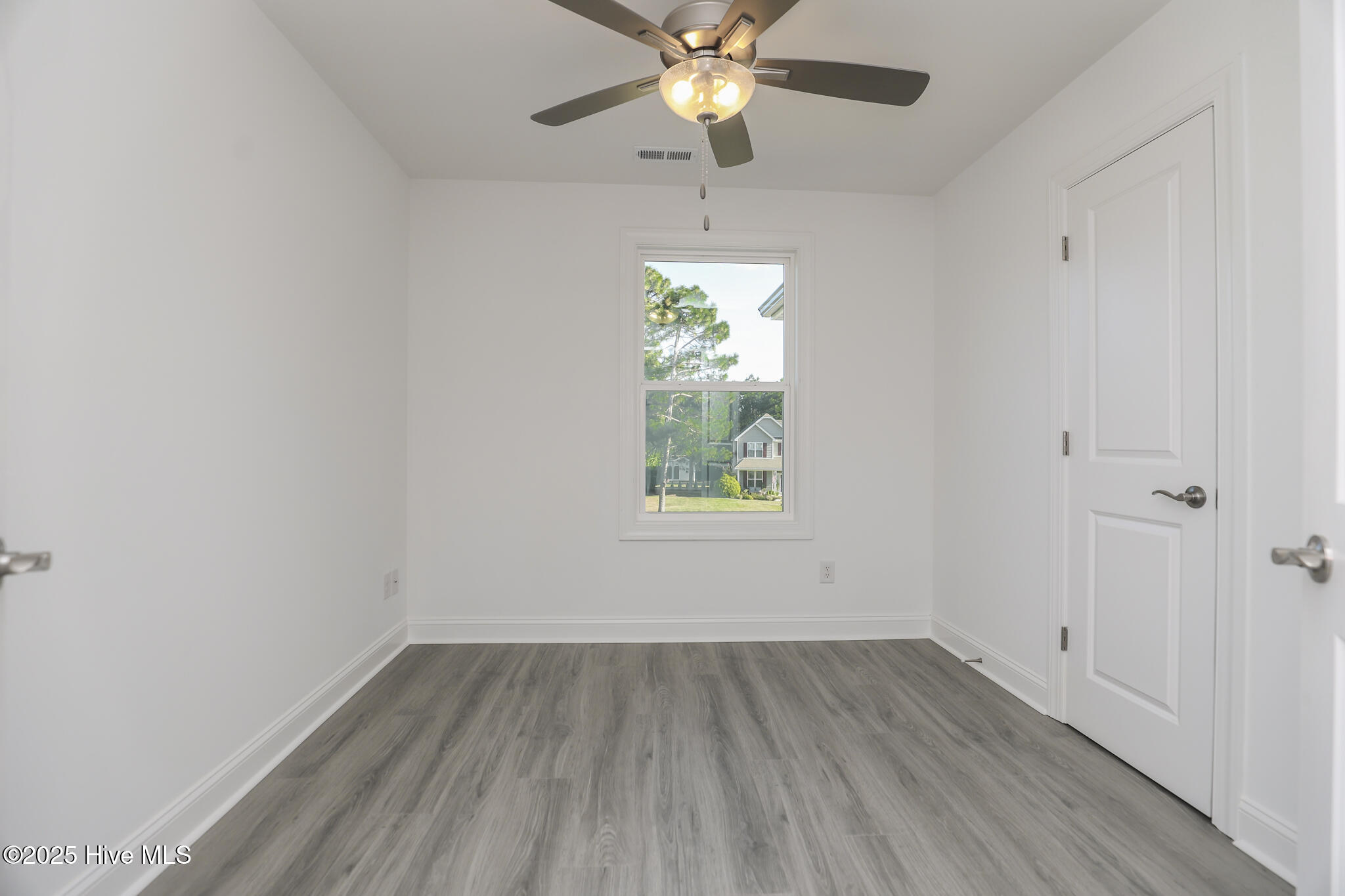 100518494 | Photo 66