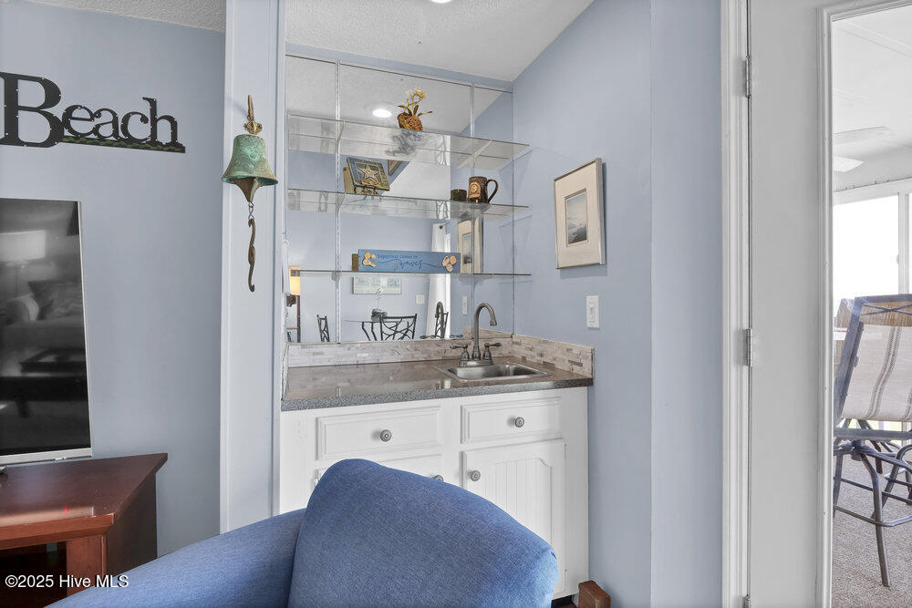 100509045 | Photo 20