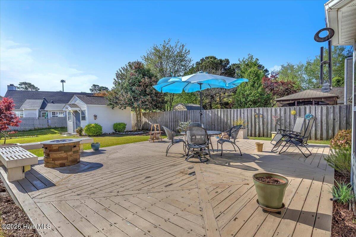 100565579 | Photo 52