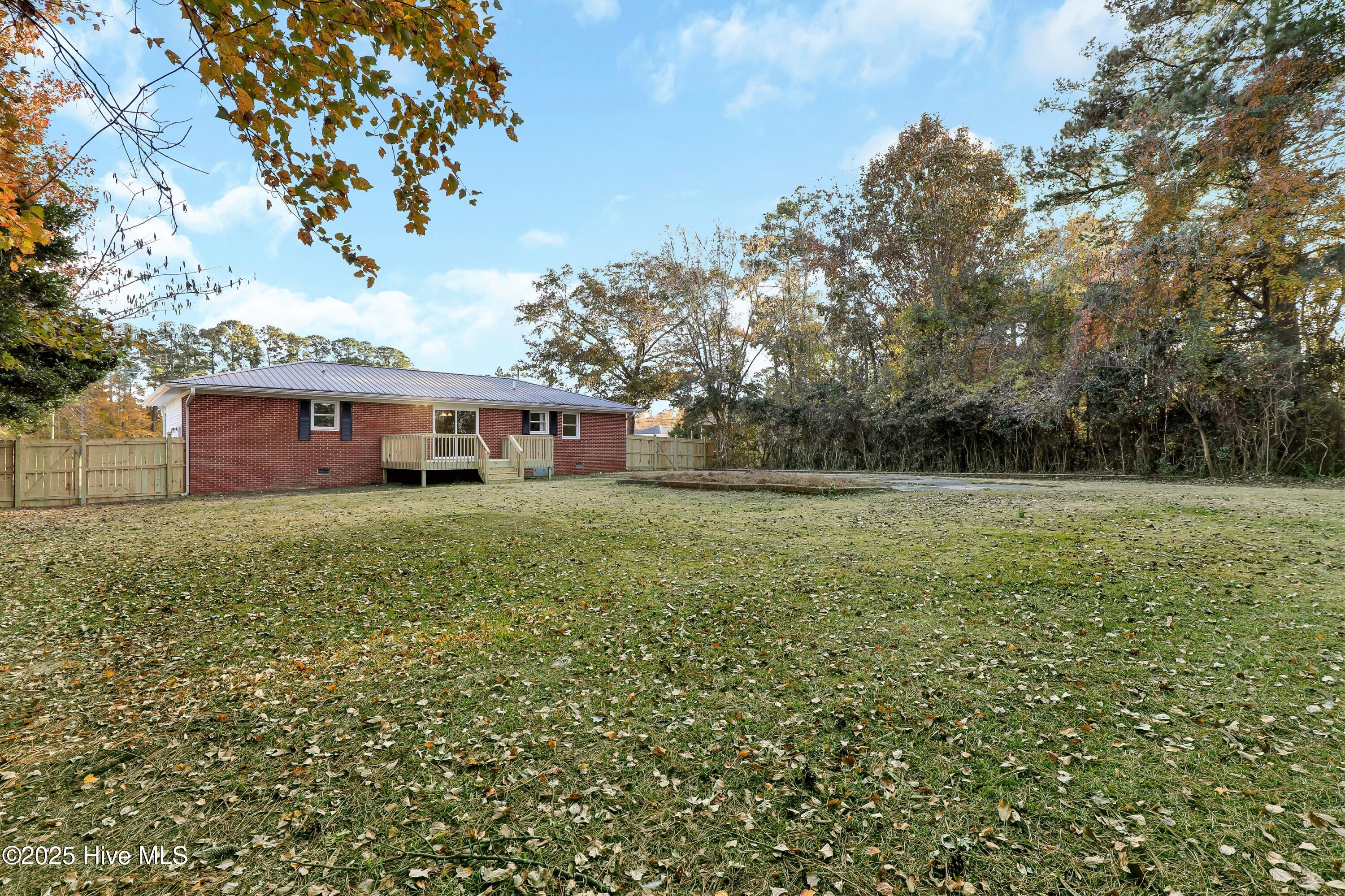 100542523 | Photo 28