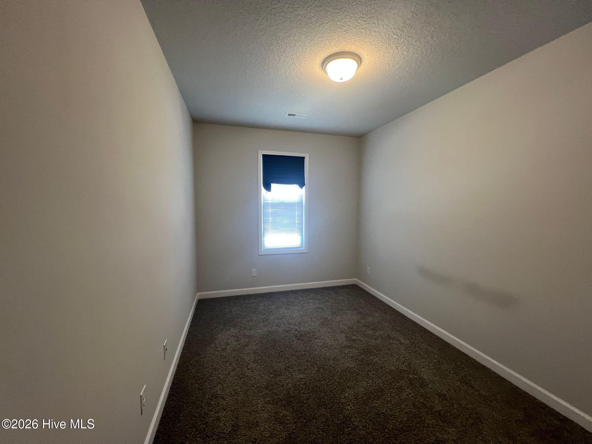 100566254 | Photo 17