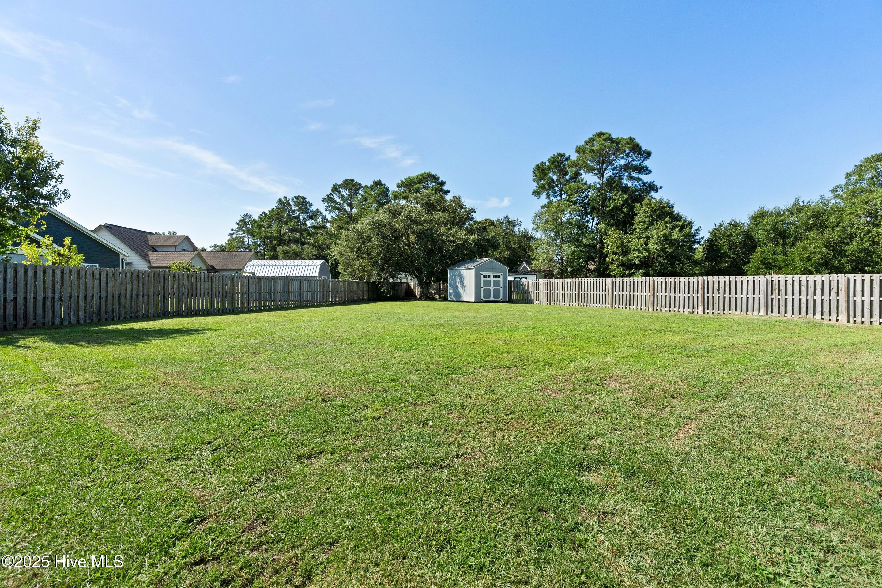 100527219 | Photo 55