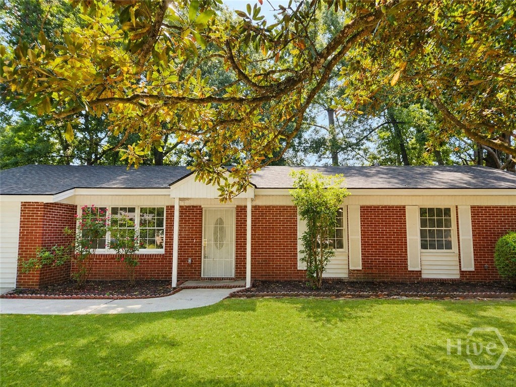 3rd image of 128 Paradise Dr, Savannah, GA 31406 | MLS# SA354696