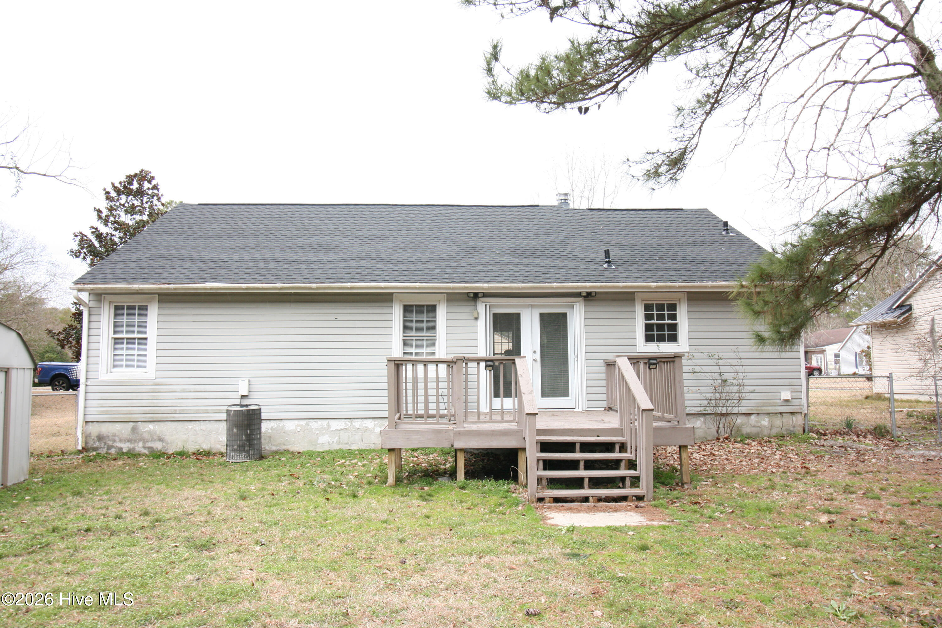 100558513 | Photo 16