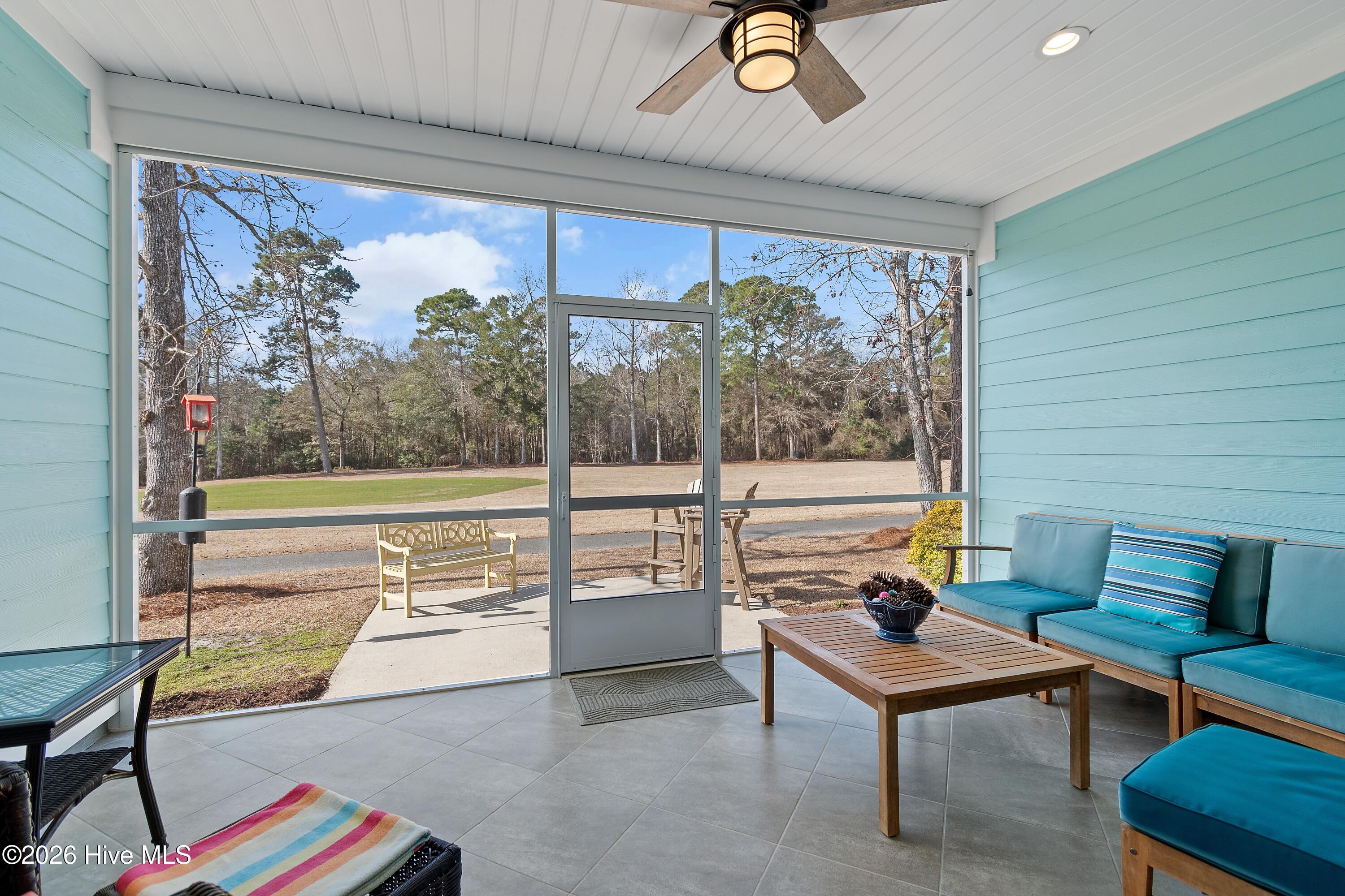 100552502 | Photo 65