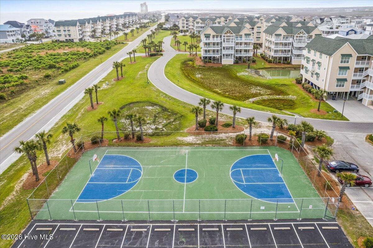 100552949 | Photo 42