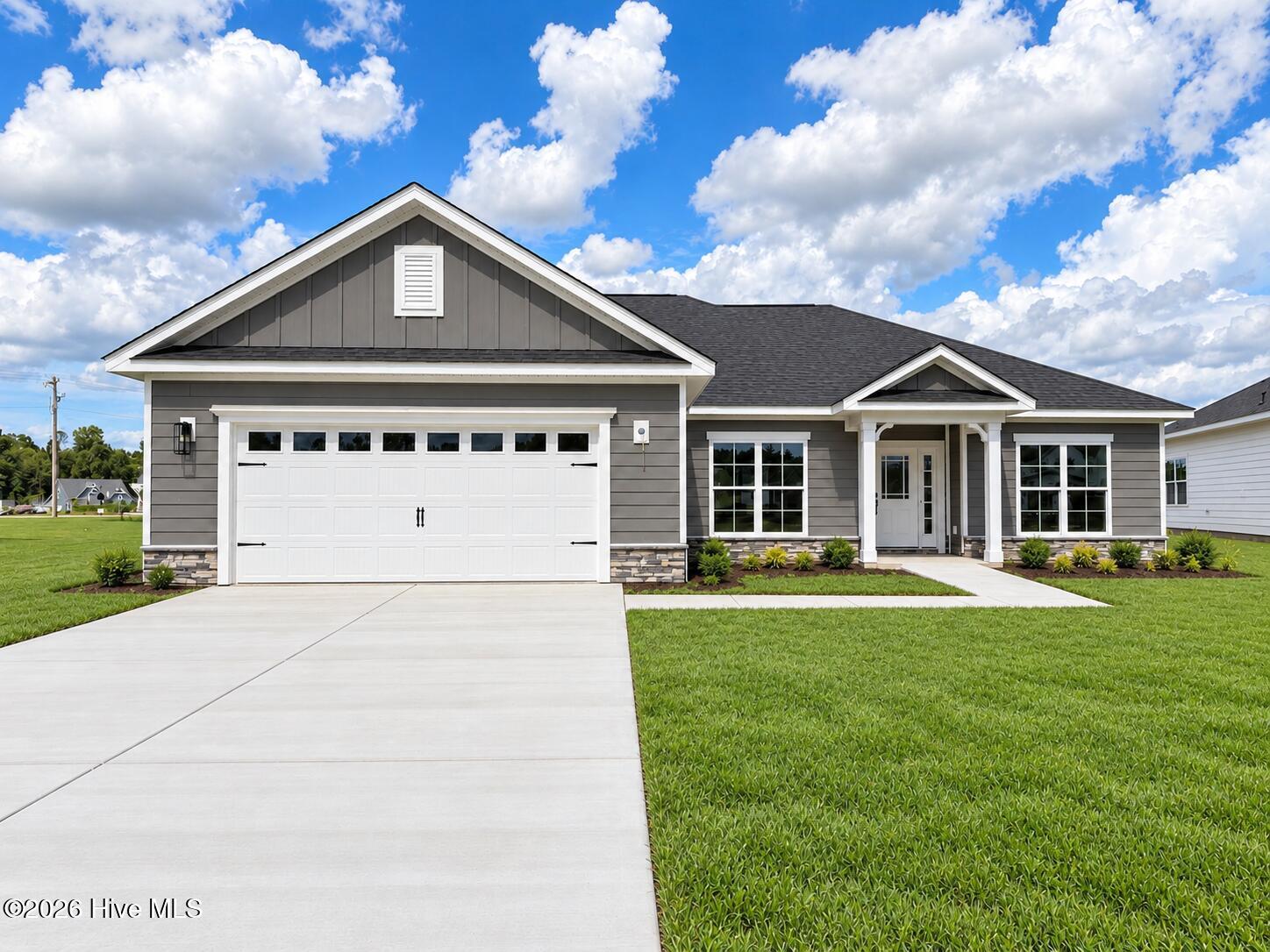 Listing photograph for 2133 Sandbrook Loop, Leland, NC 28451