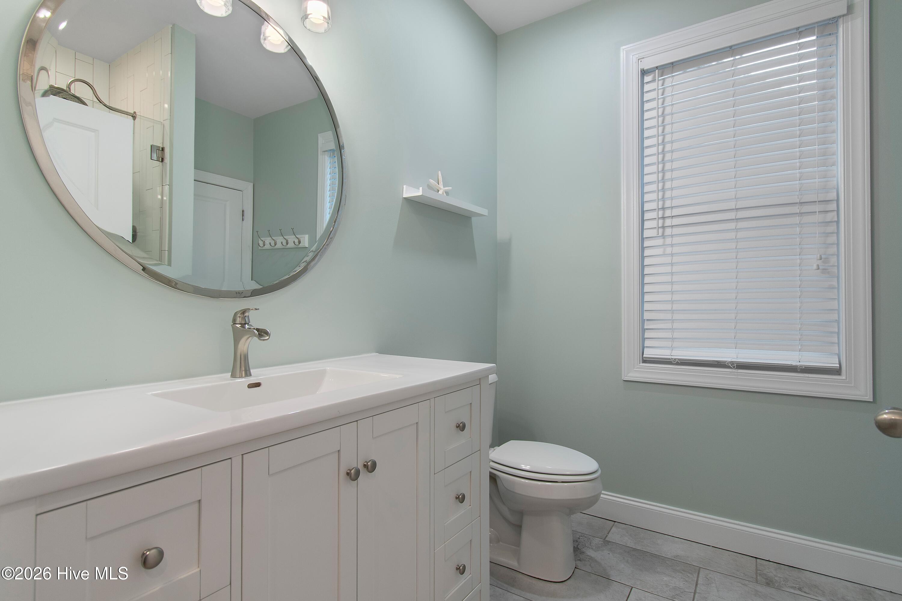 100553178 | Photo 21