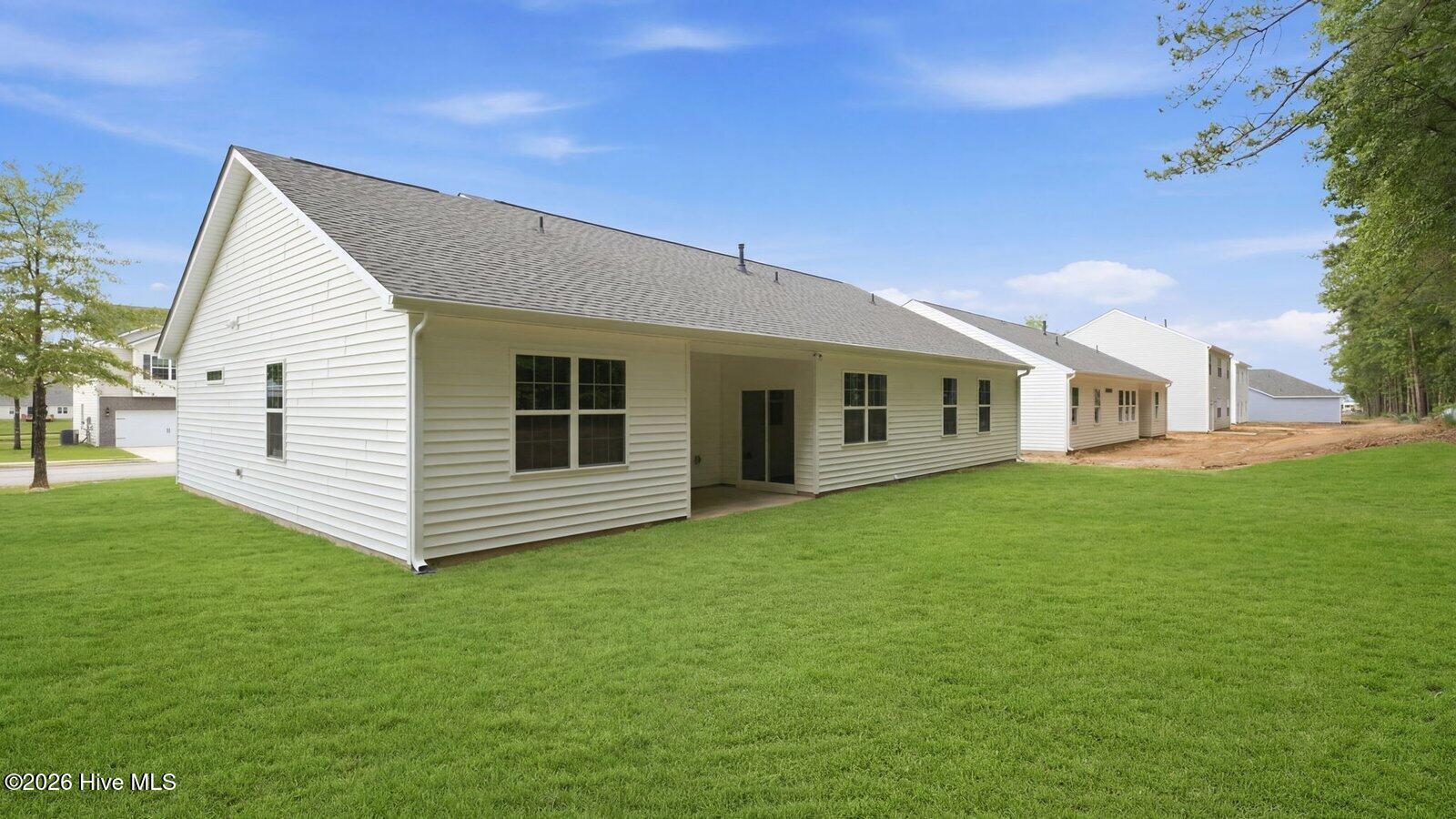 242 Lake Tyler 