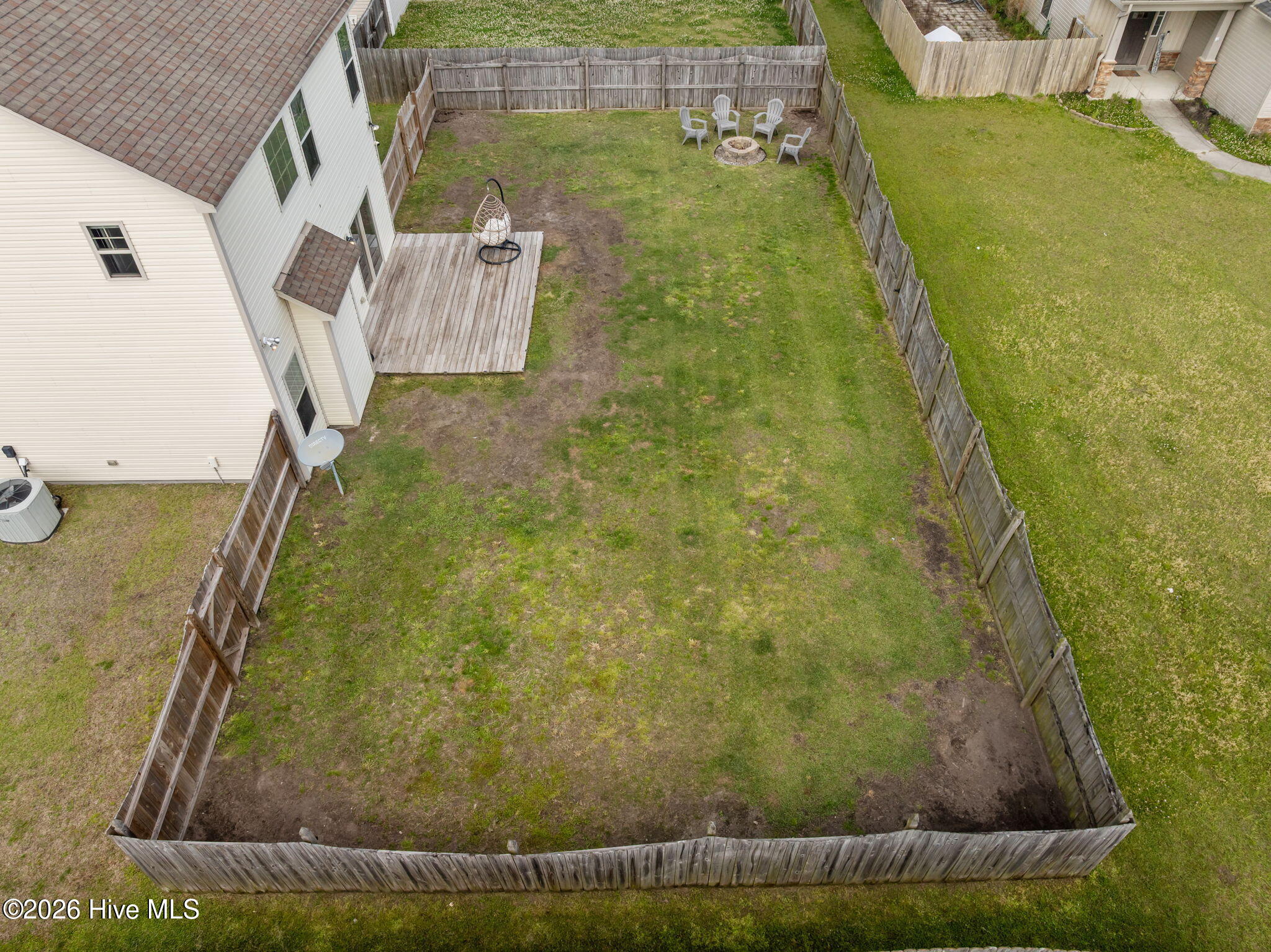 100567212 | Photo 46