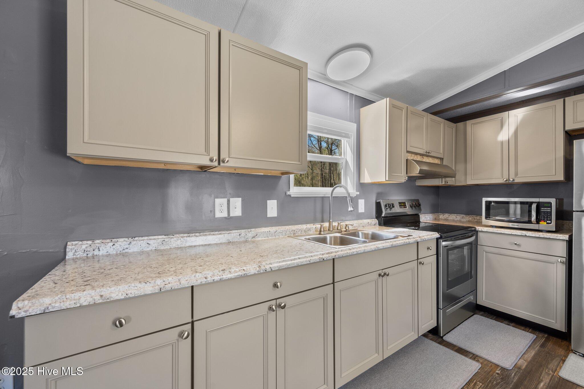 9572 Hwy 41, Pink Hill, NC, 28572