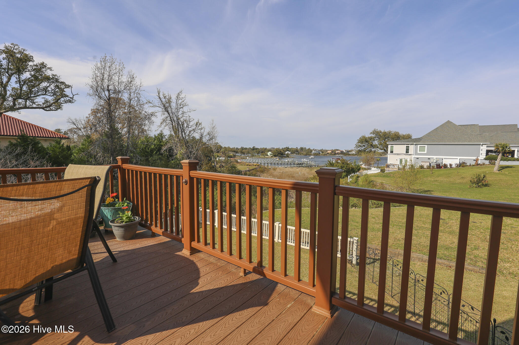 100564942 | Photo 73