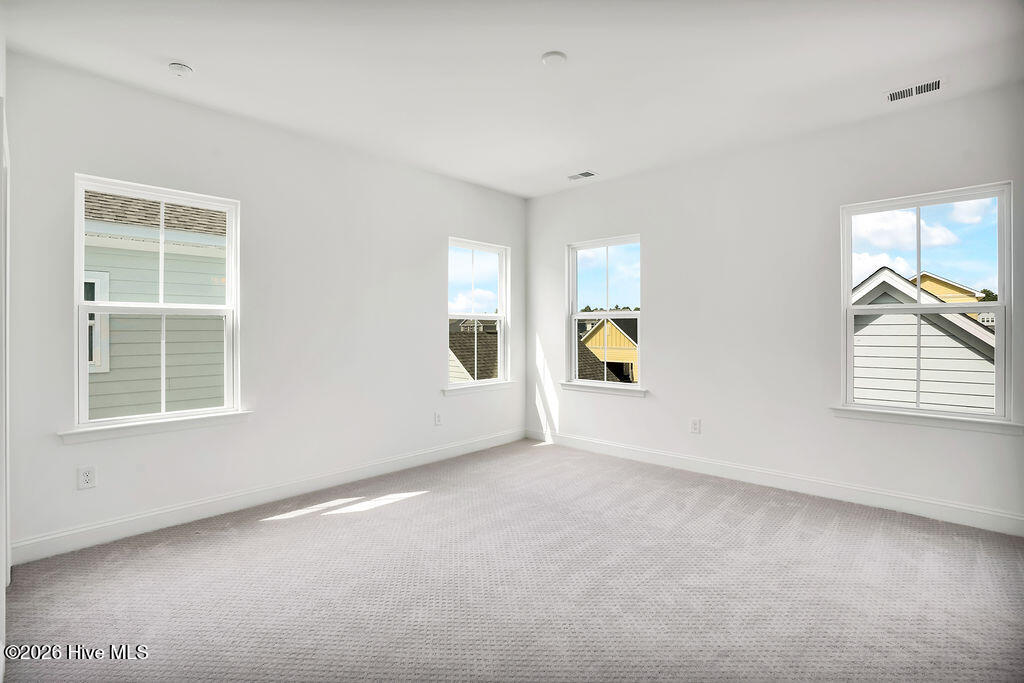 100540723 | Photo 10