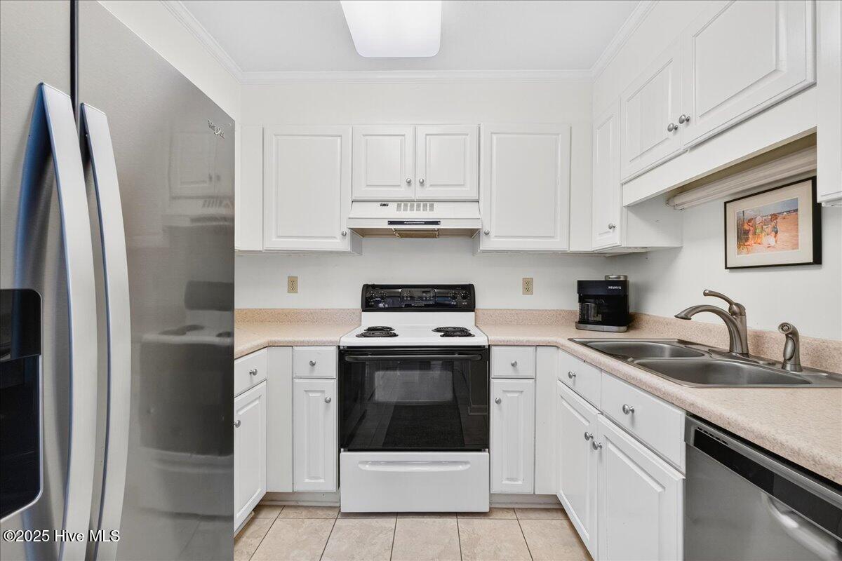 100540886 | Photo 27