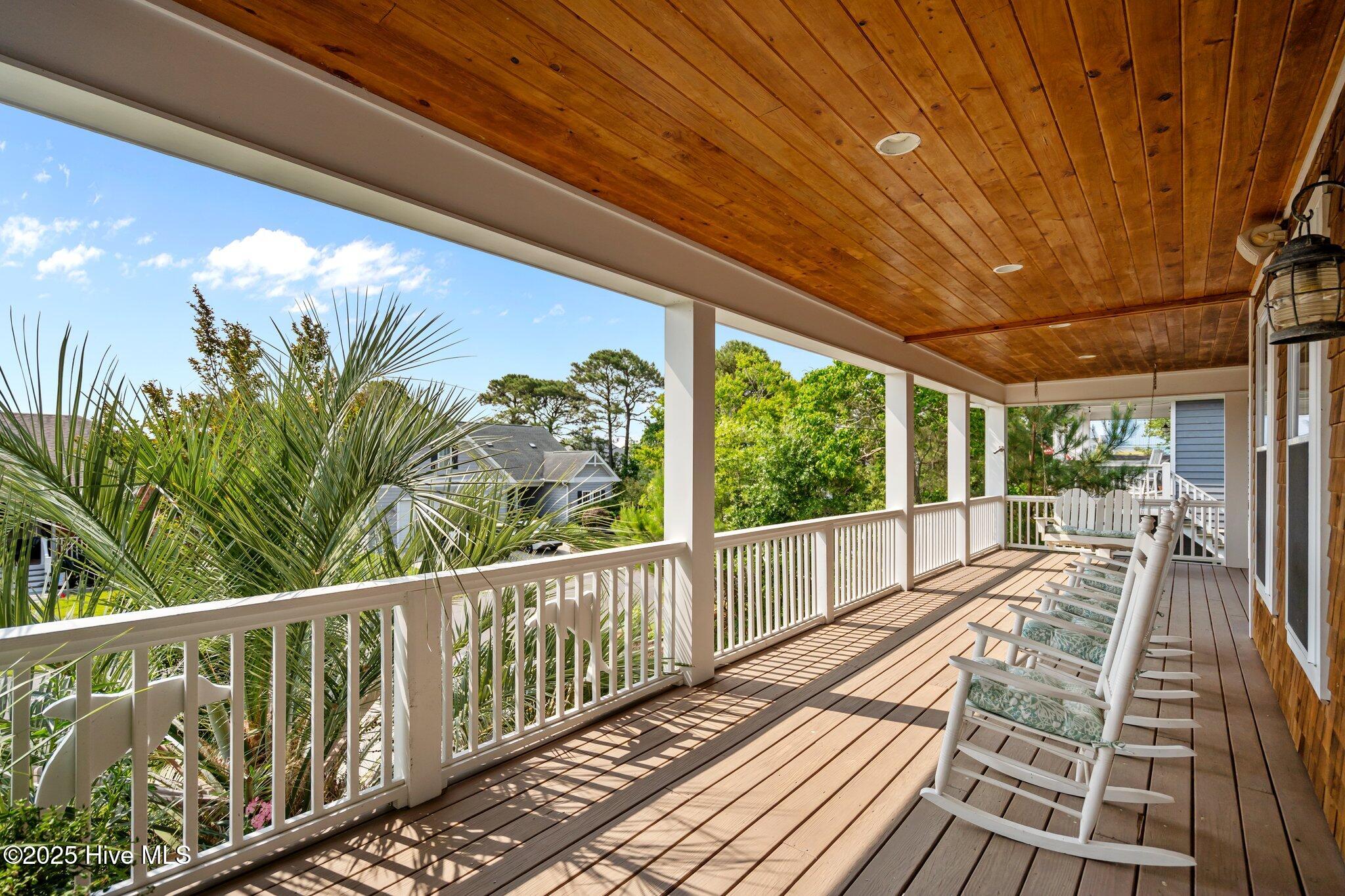 100513091 | Photo 26