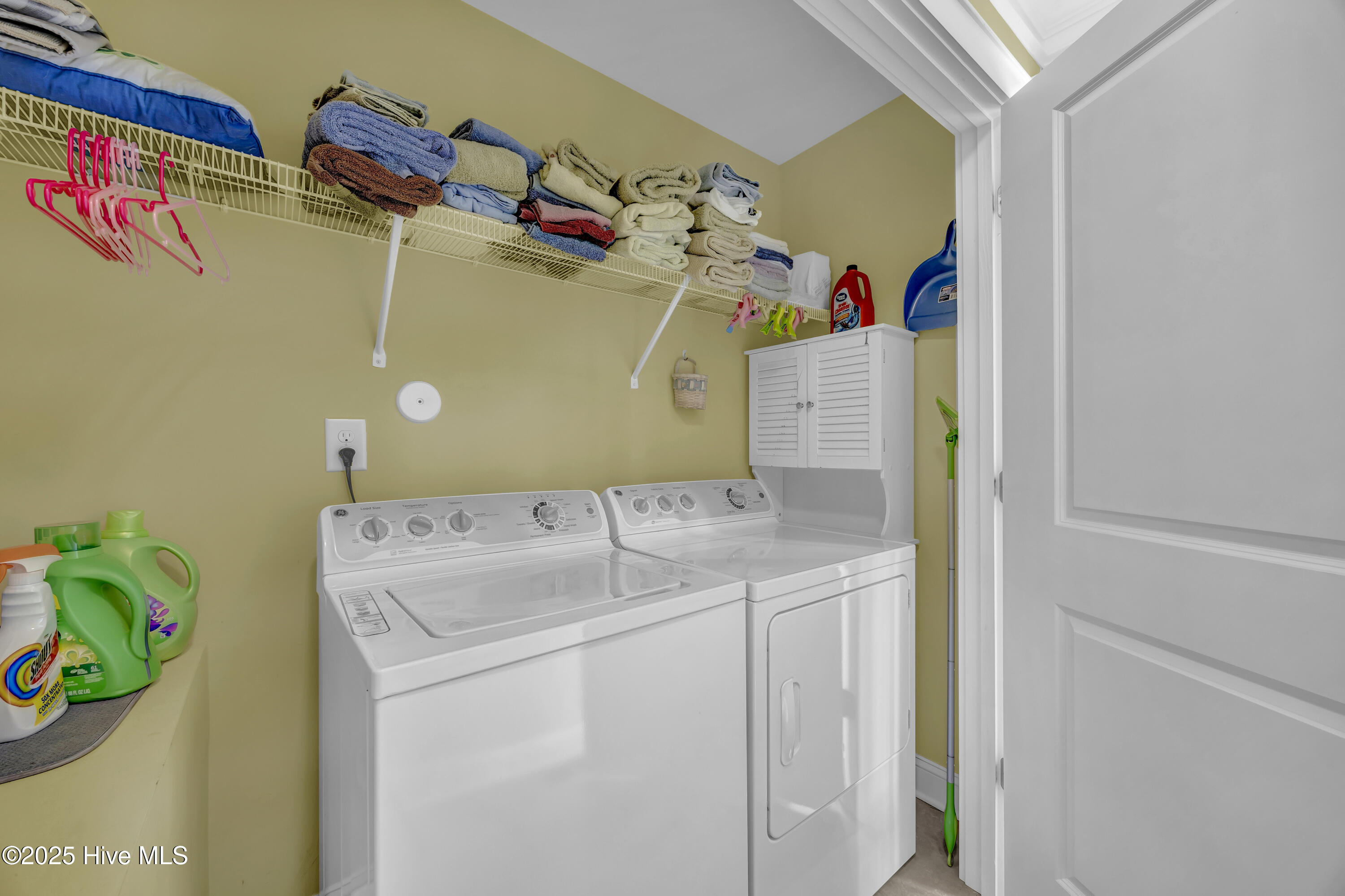 100522318 | Photo 27