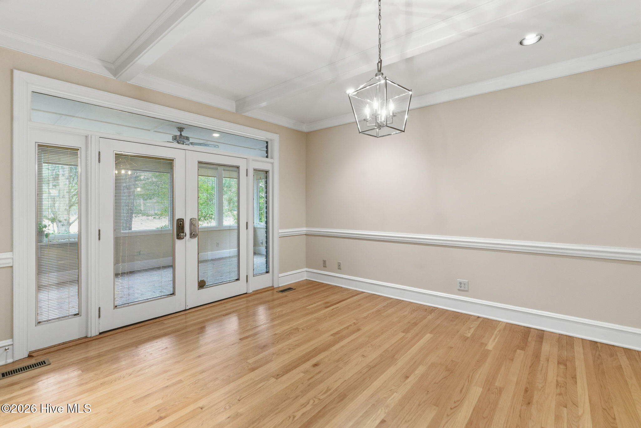 3 Sodbury Court-17