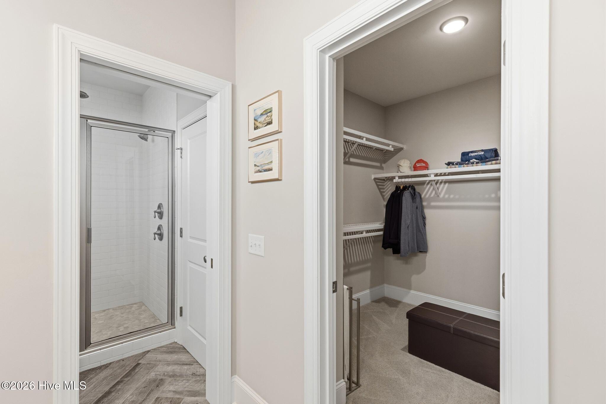 100559655 | Photo 23