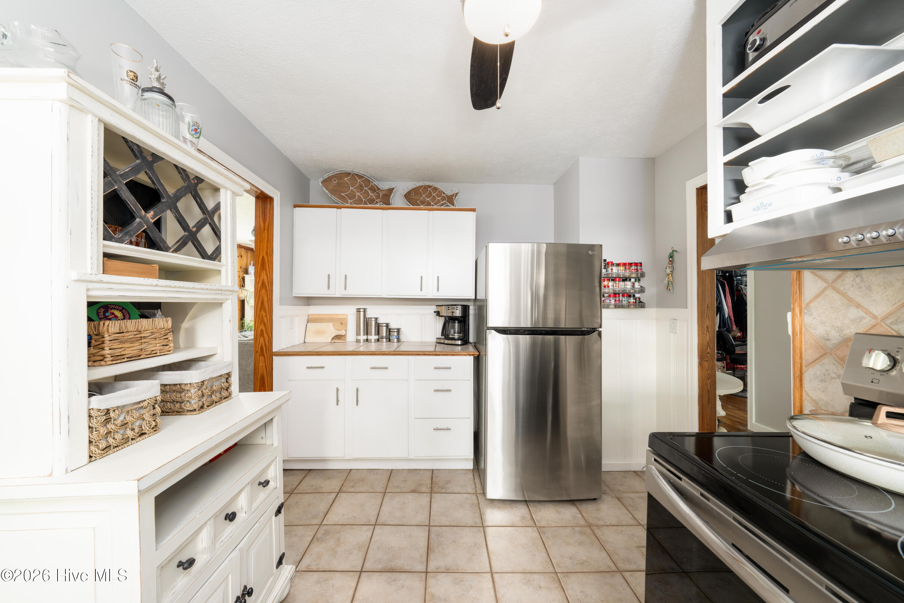 100565706 | Photo 27