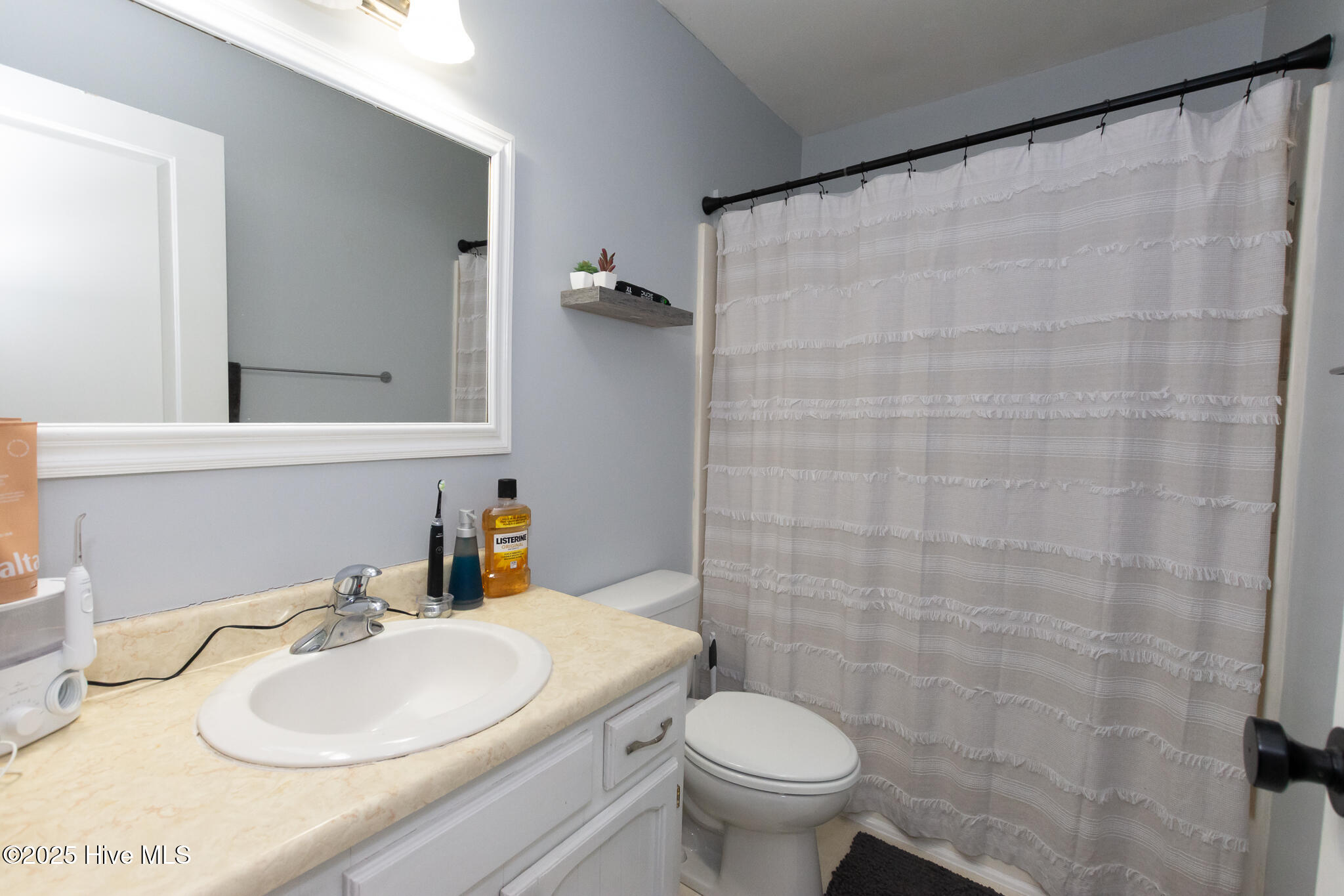 100546000 | Photo 28