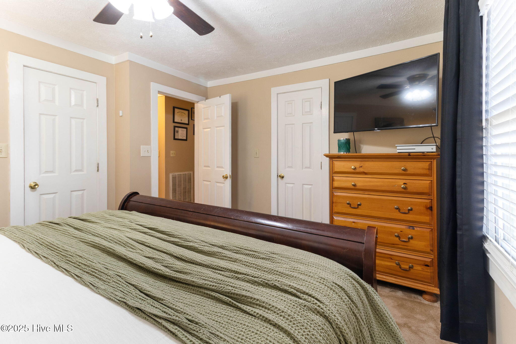 100542447 | Photo 19