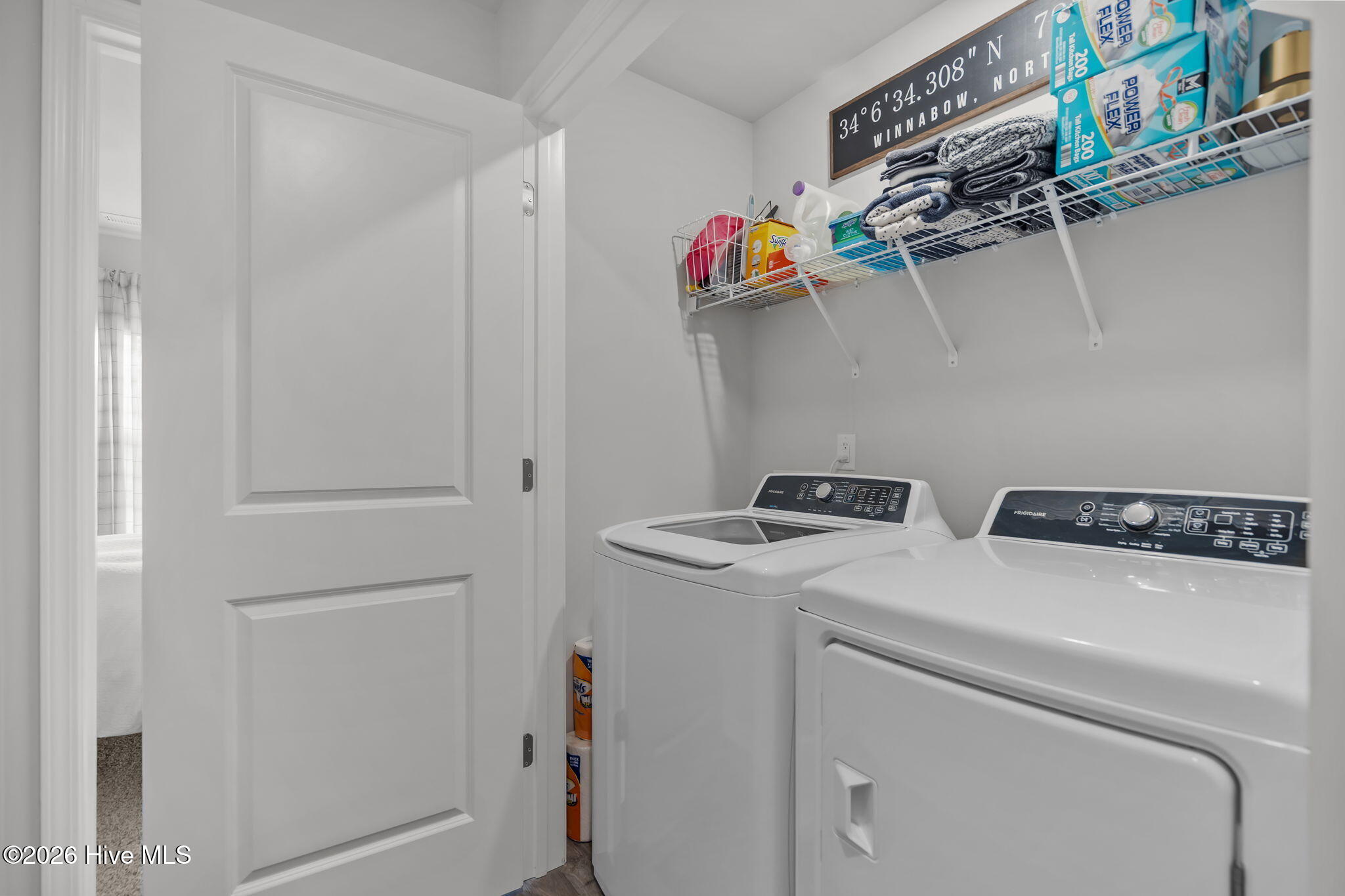 100547545 | Photo 25