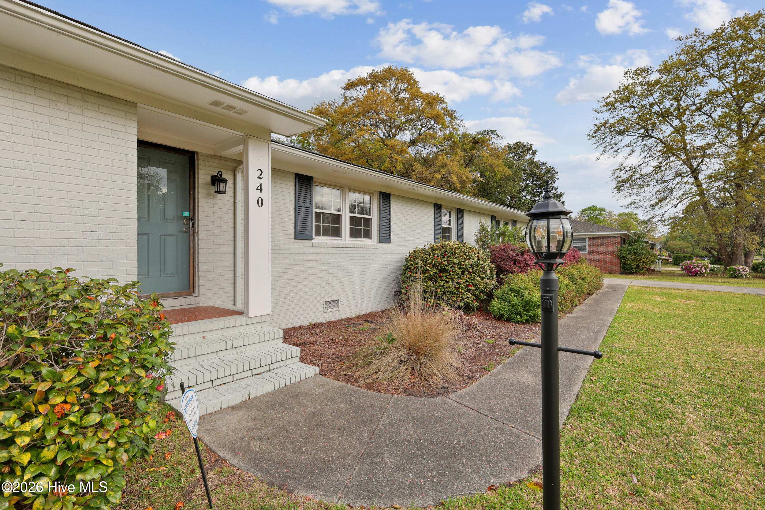 100564649 | Photo 26