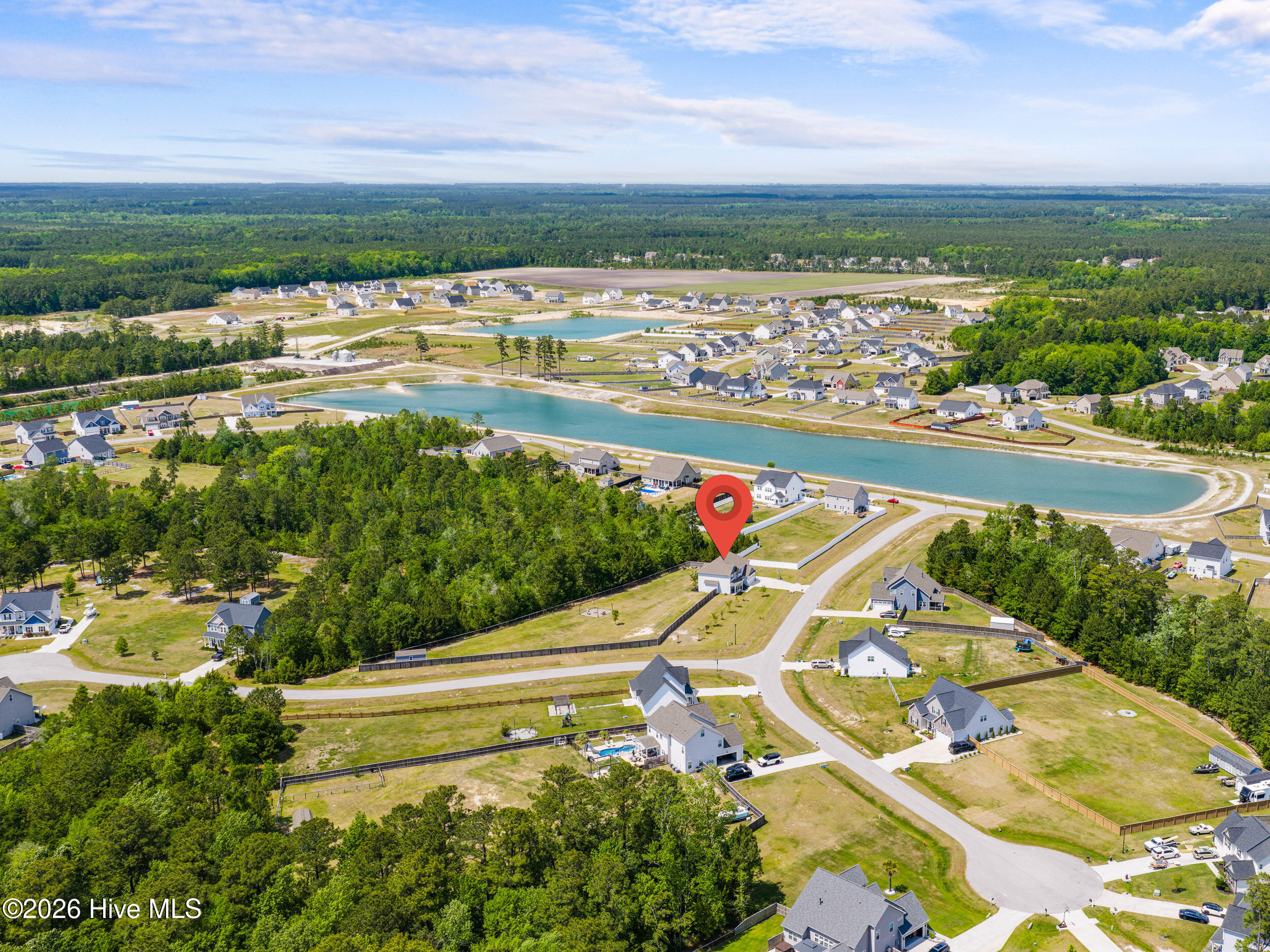 100570237 | Photo 83