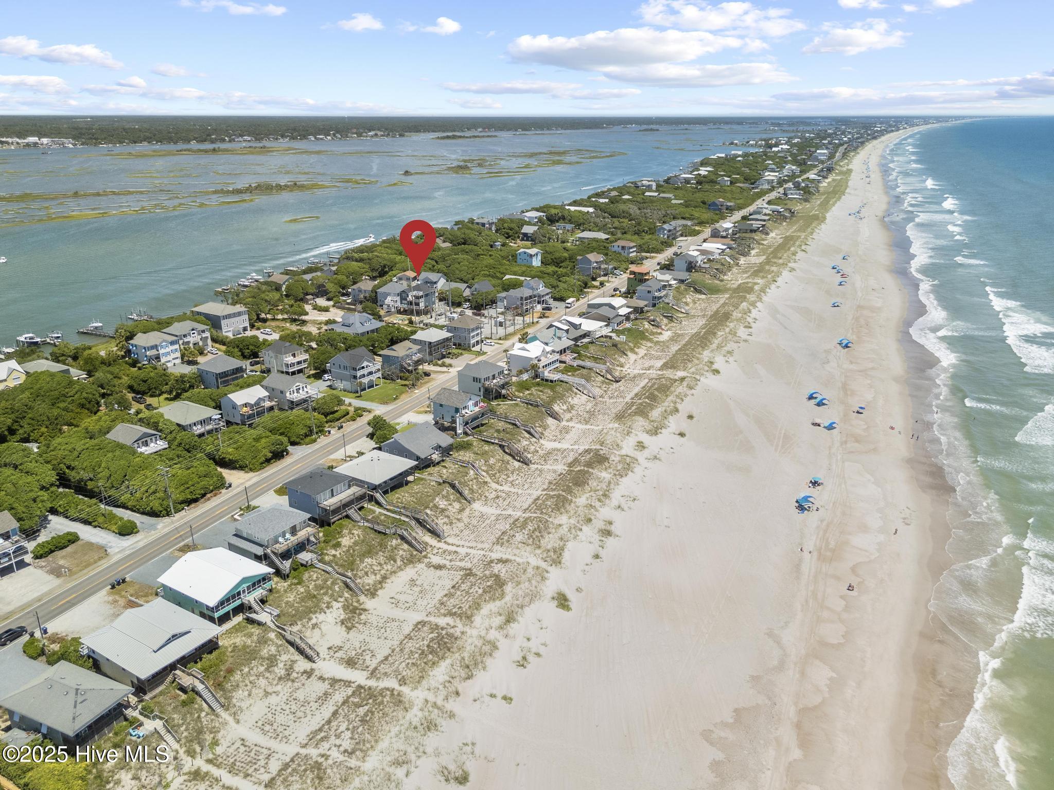 100498543 | Photo 136