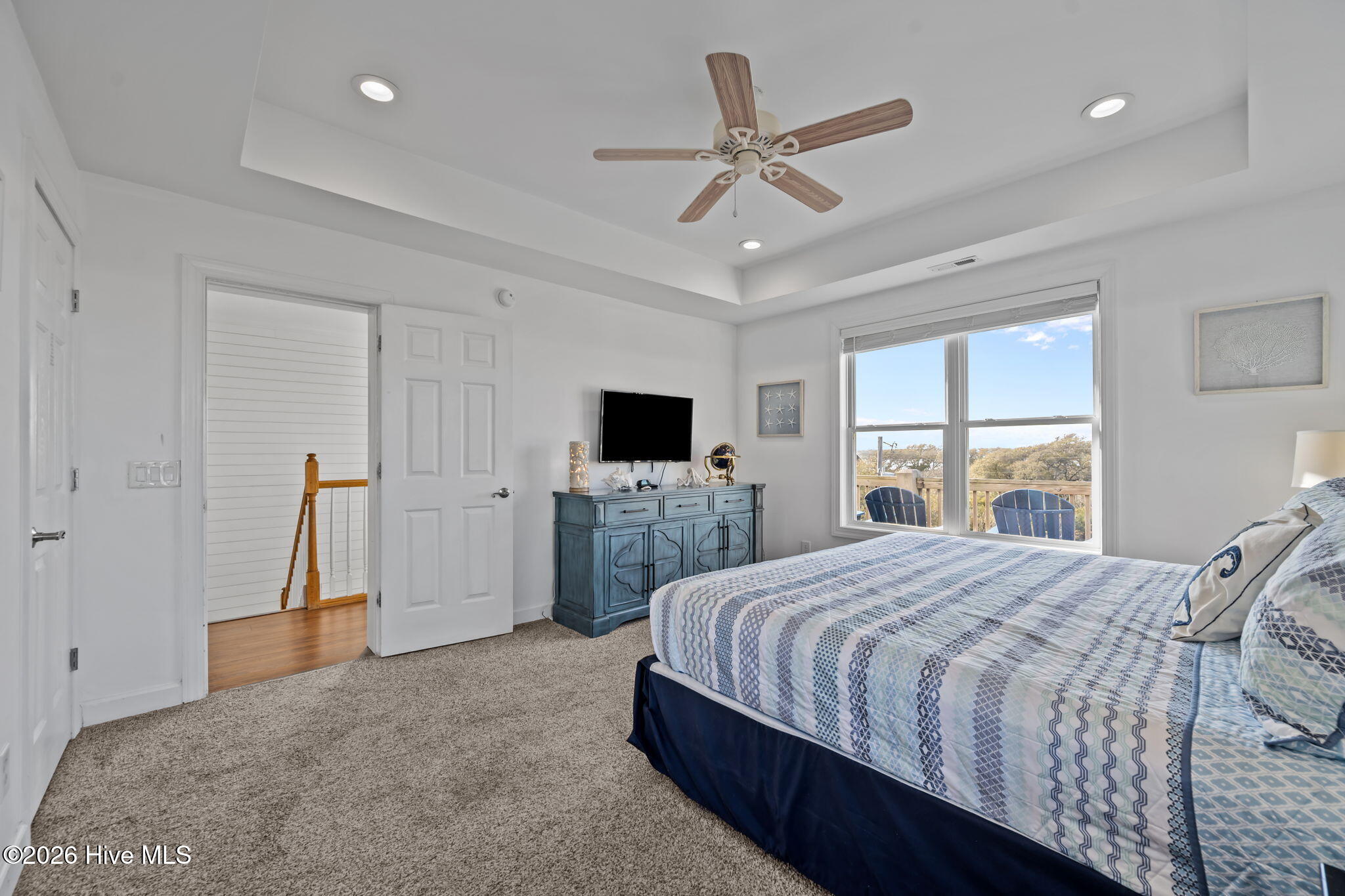 100565208 | Photo 27