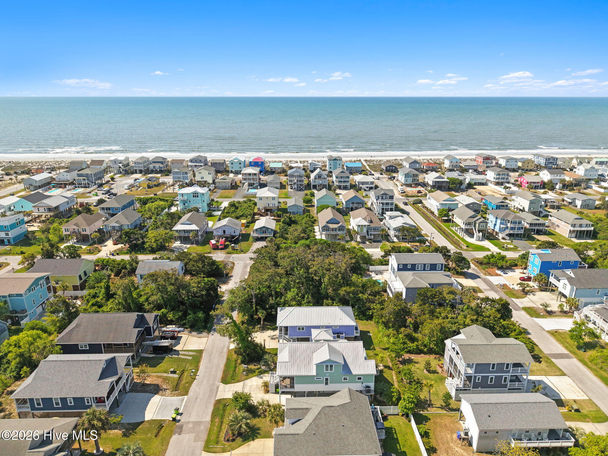 100570264 | Photo 12