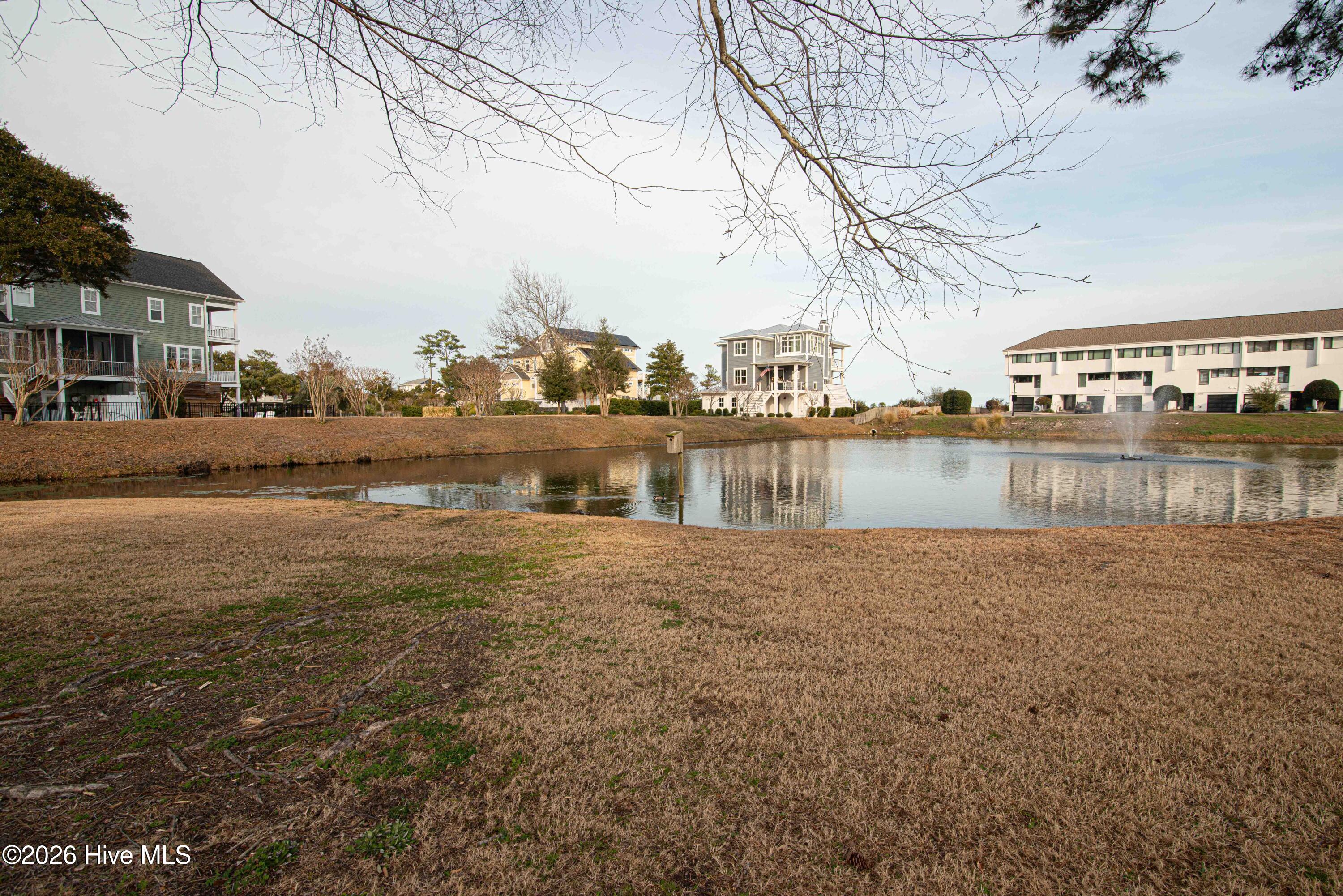 100555941 | Photo 49