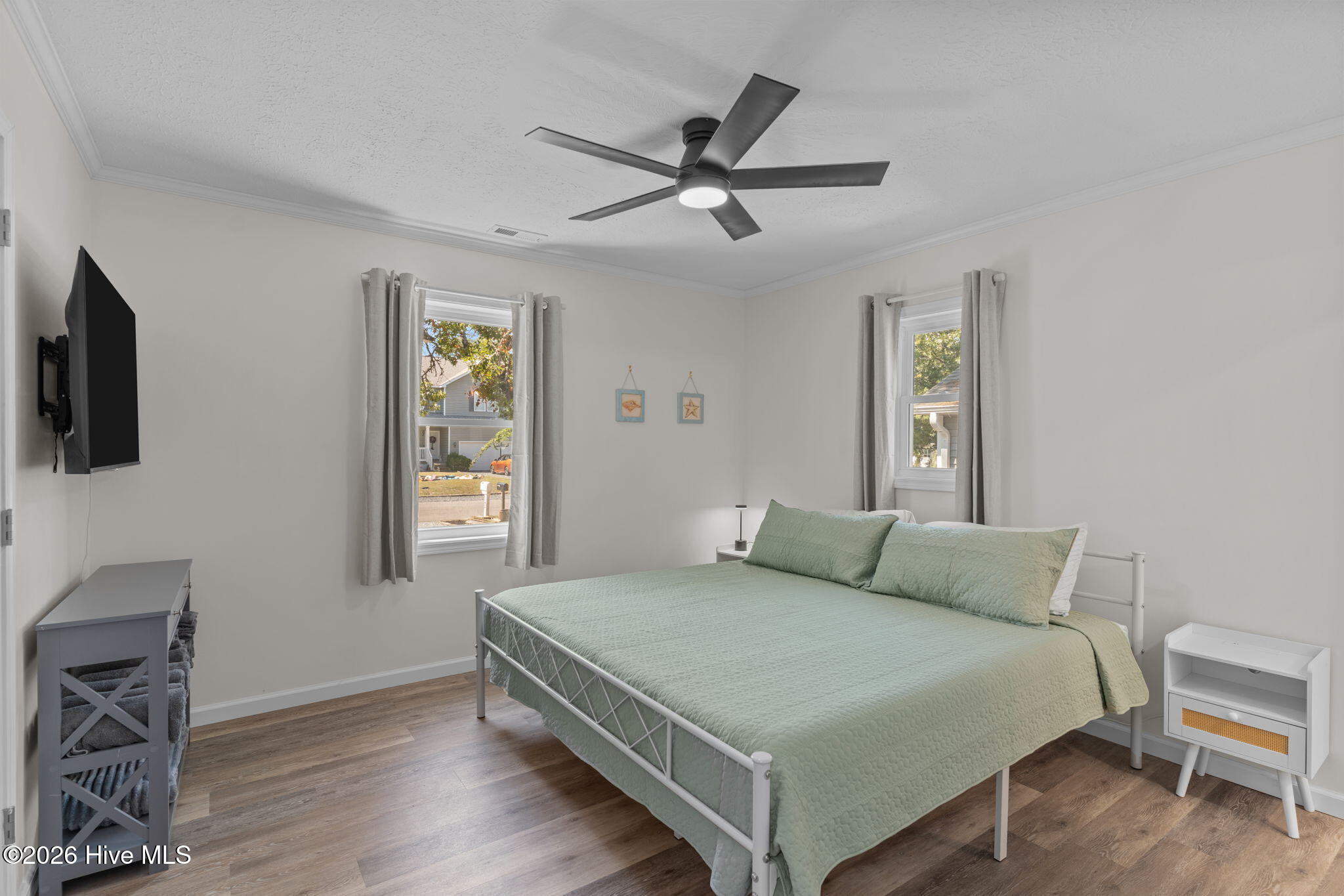 100563030 | Photo 21