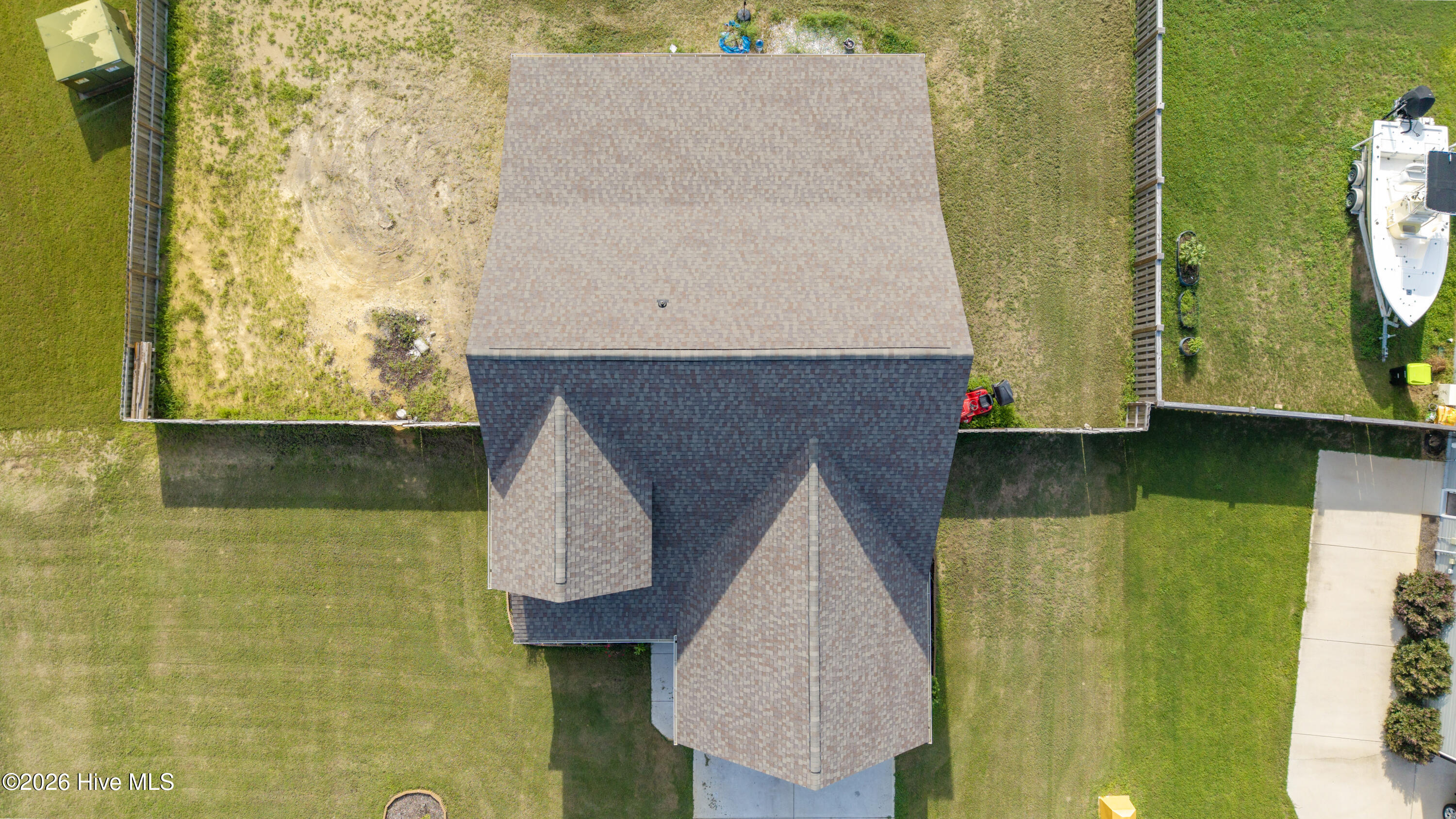 100569273 | Photo 53