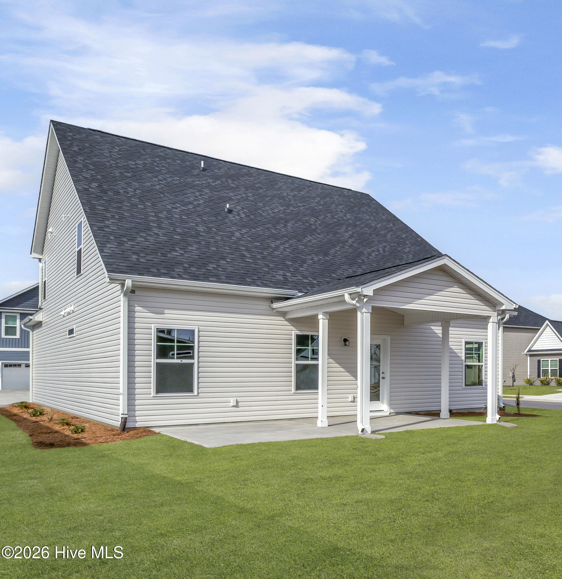 100552791 | Photo 64