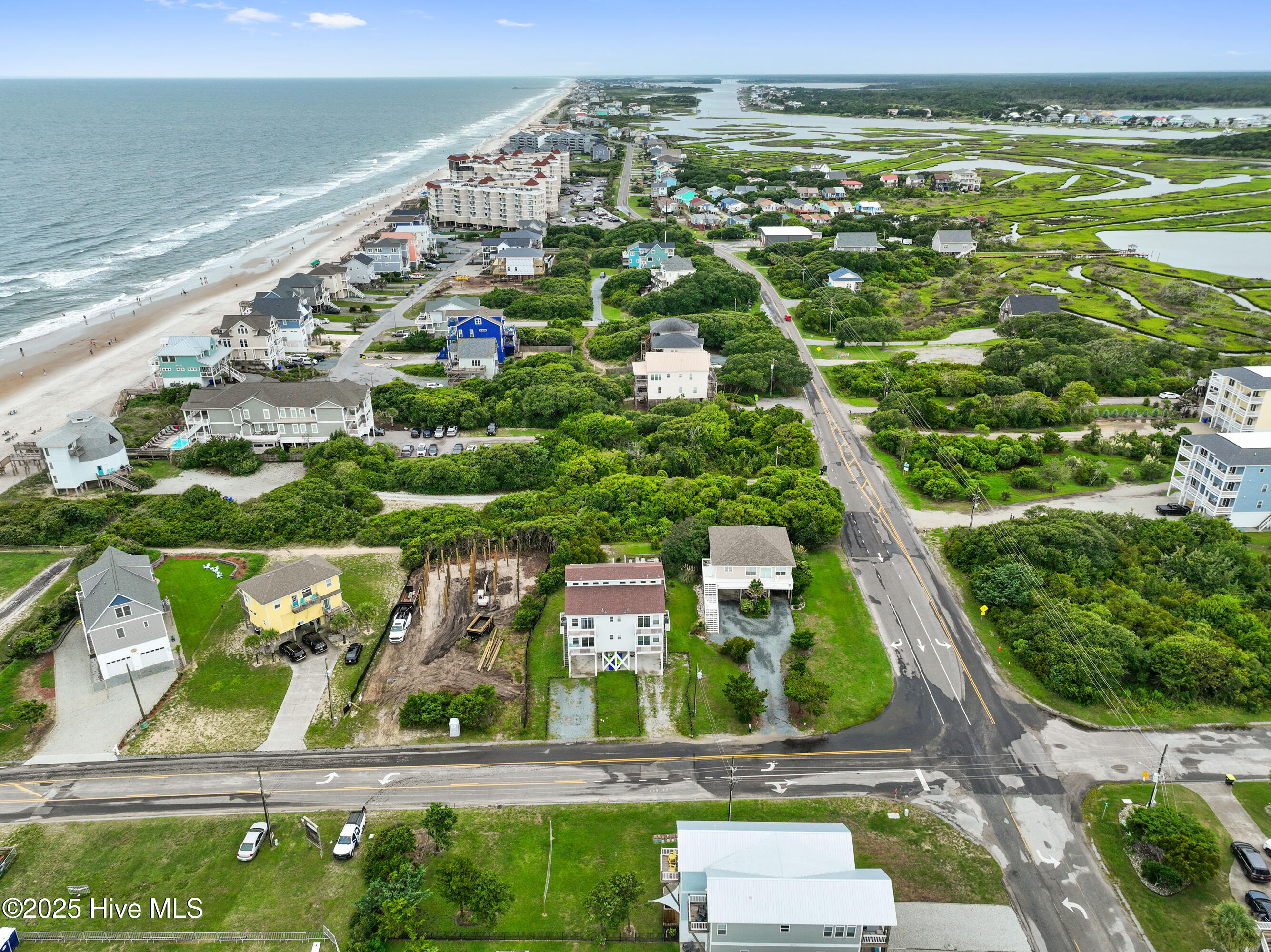 100533814 | Photo 81