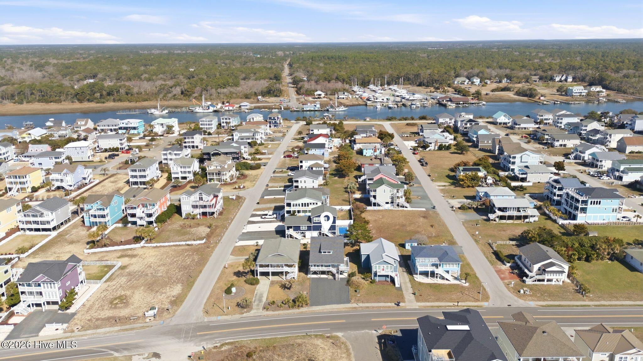 100558178 | Photo 59