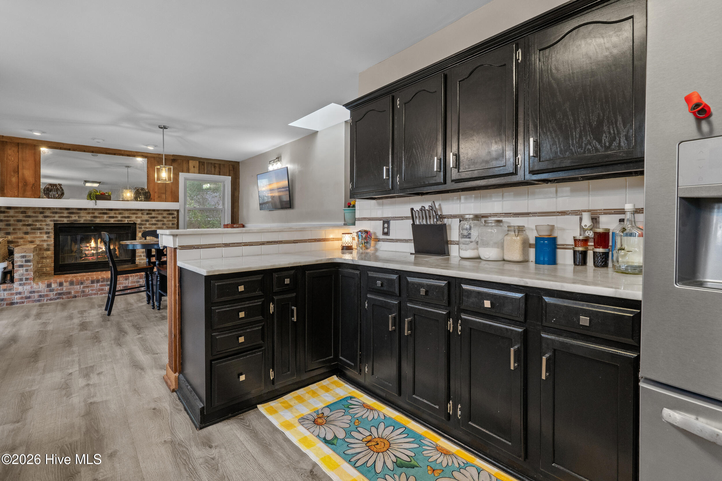 100556082 | Photo 15