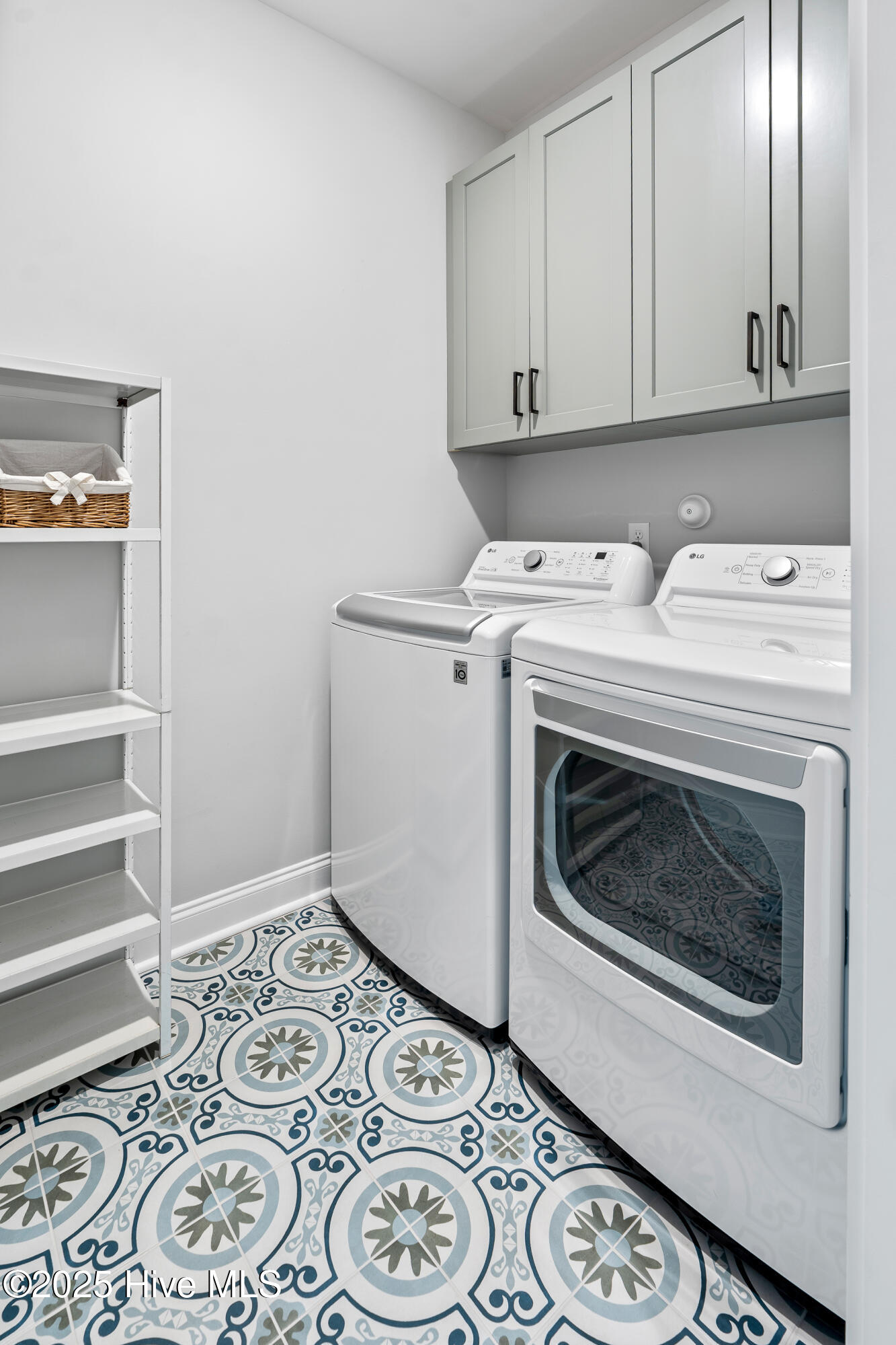 100516528 | Photo 41