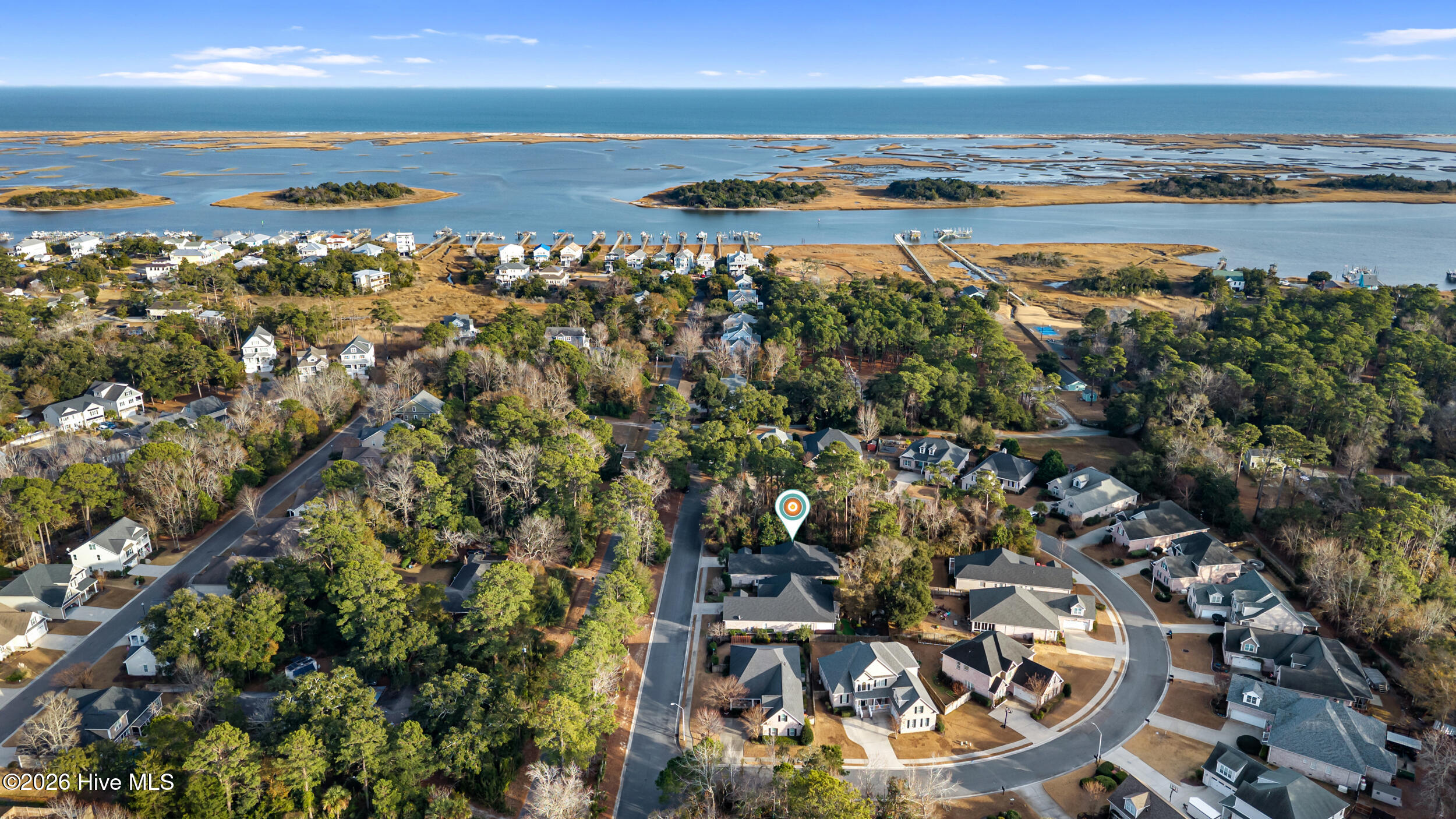 100547349 | Photo 51