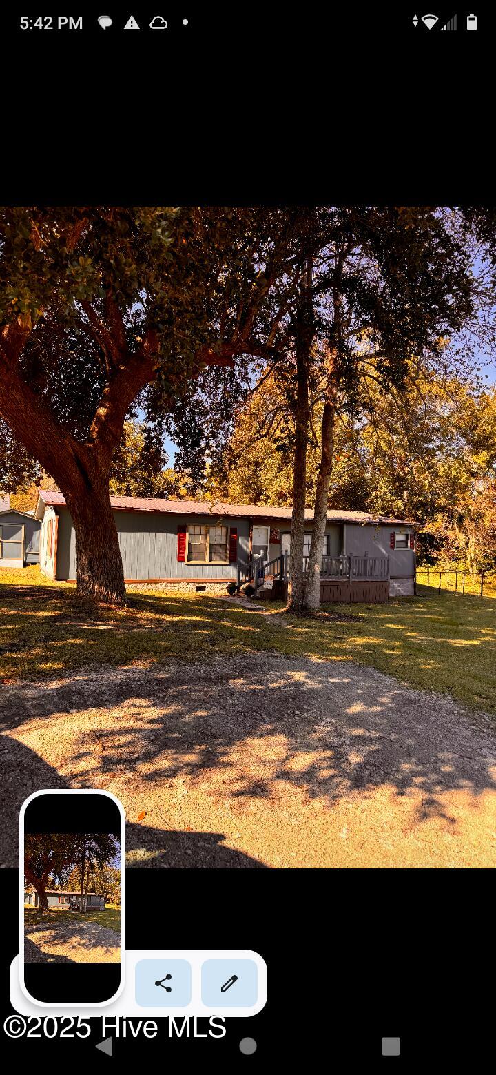 100540035 | Photo 33