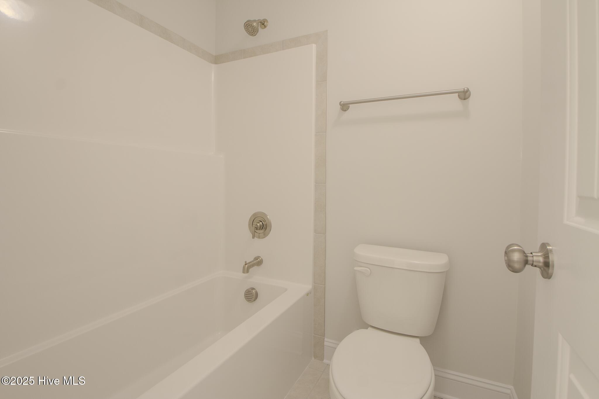 100493644 | Photo 30