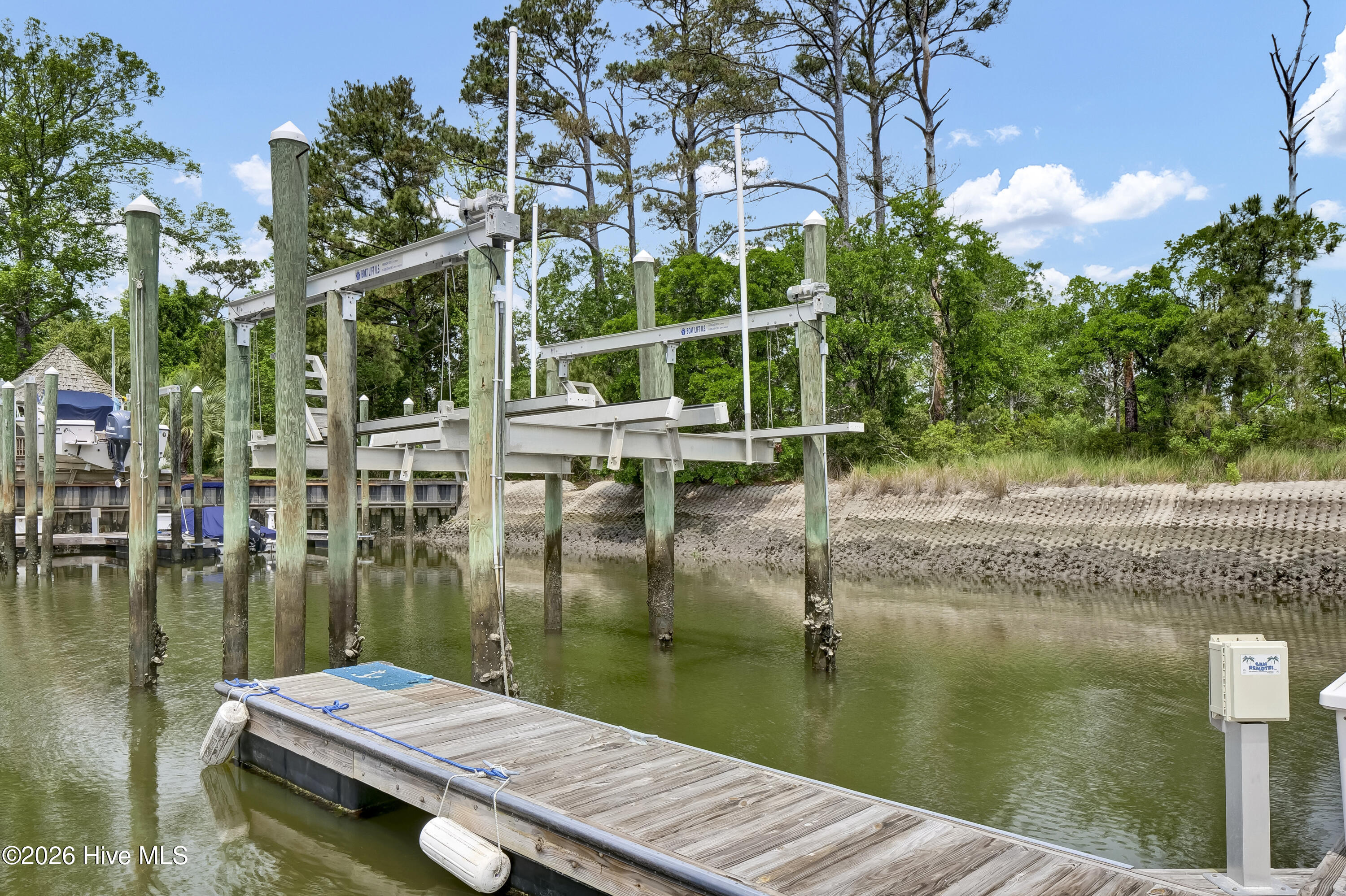 100552686 | Photo 67