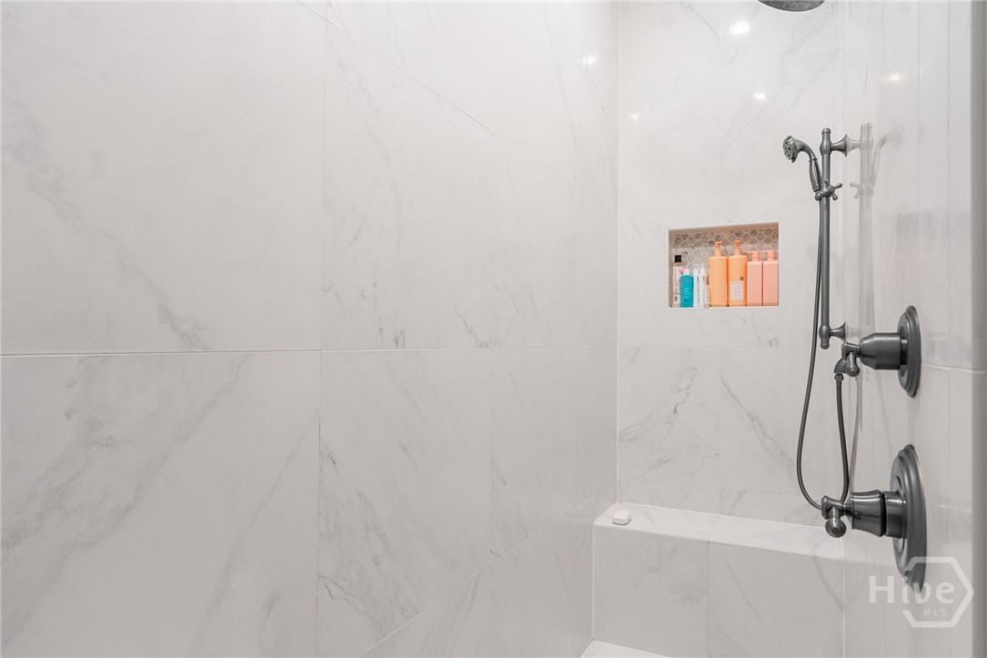 723 E Victory Drive, Savannah, GA, 31405