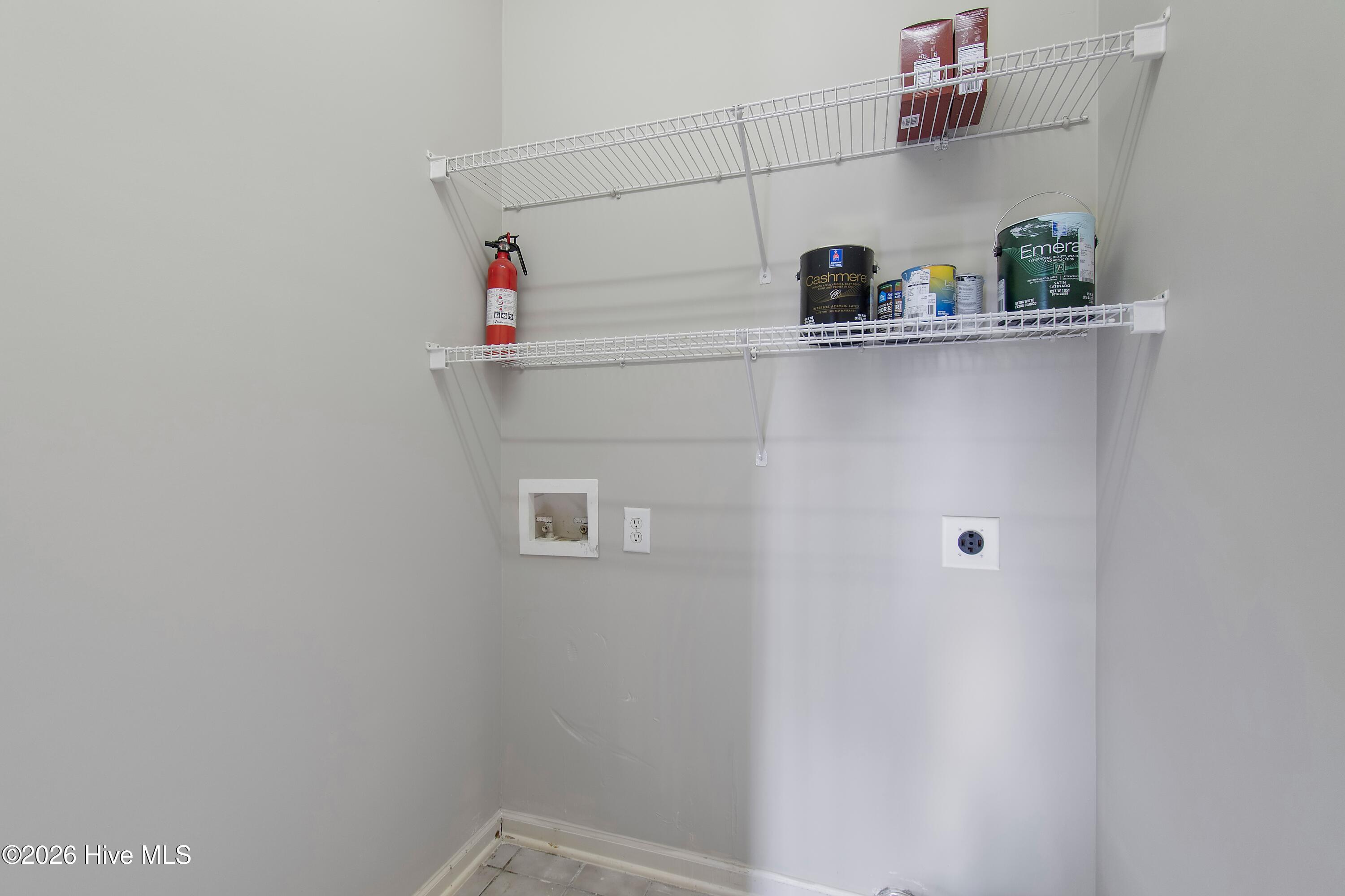 100562545 | Photo 36