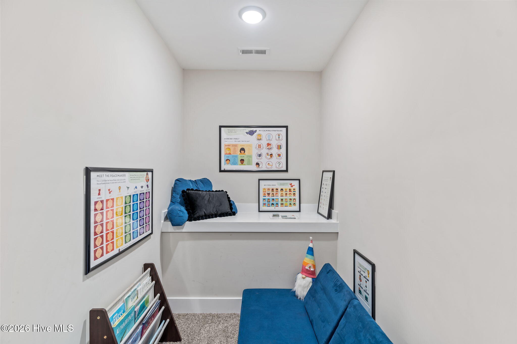 100558156 | Photo 38