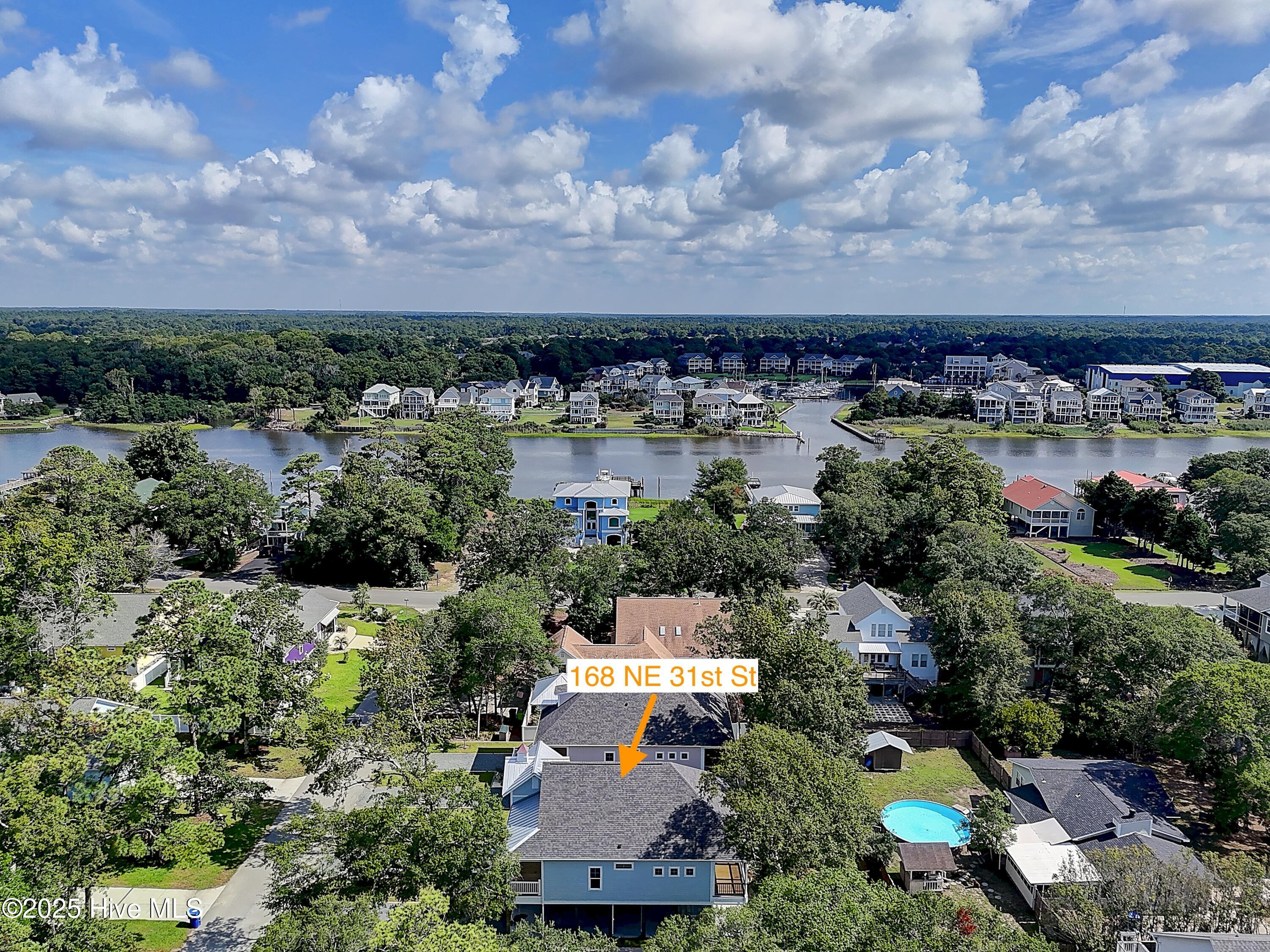 100502884 | Photo 63